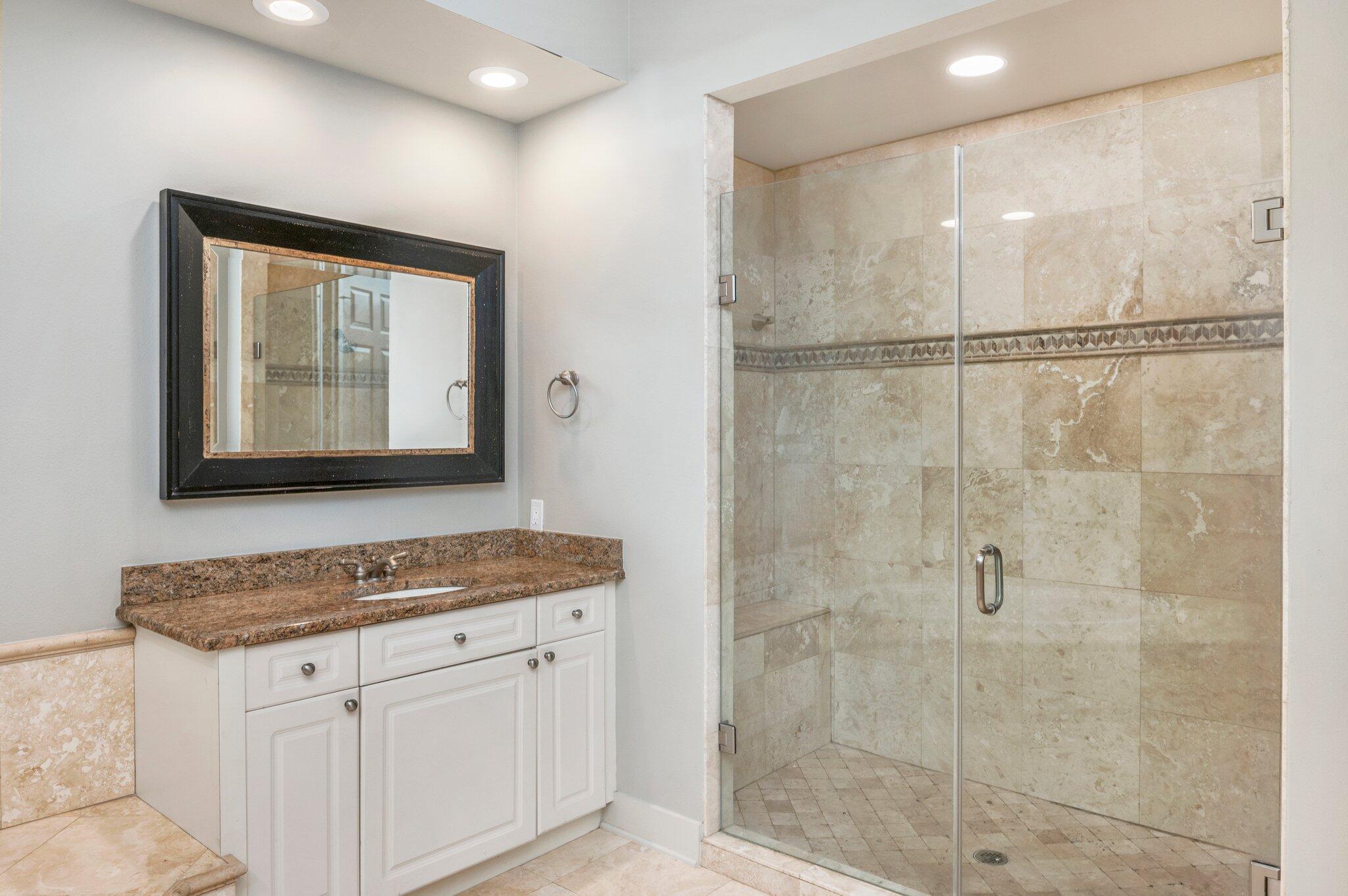 REGATTA BAY GOLF VILLAS - Residential Lease