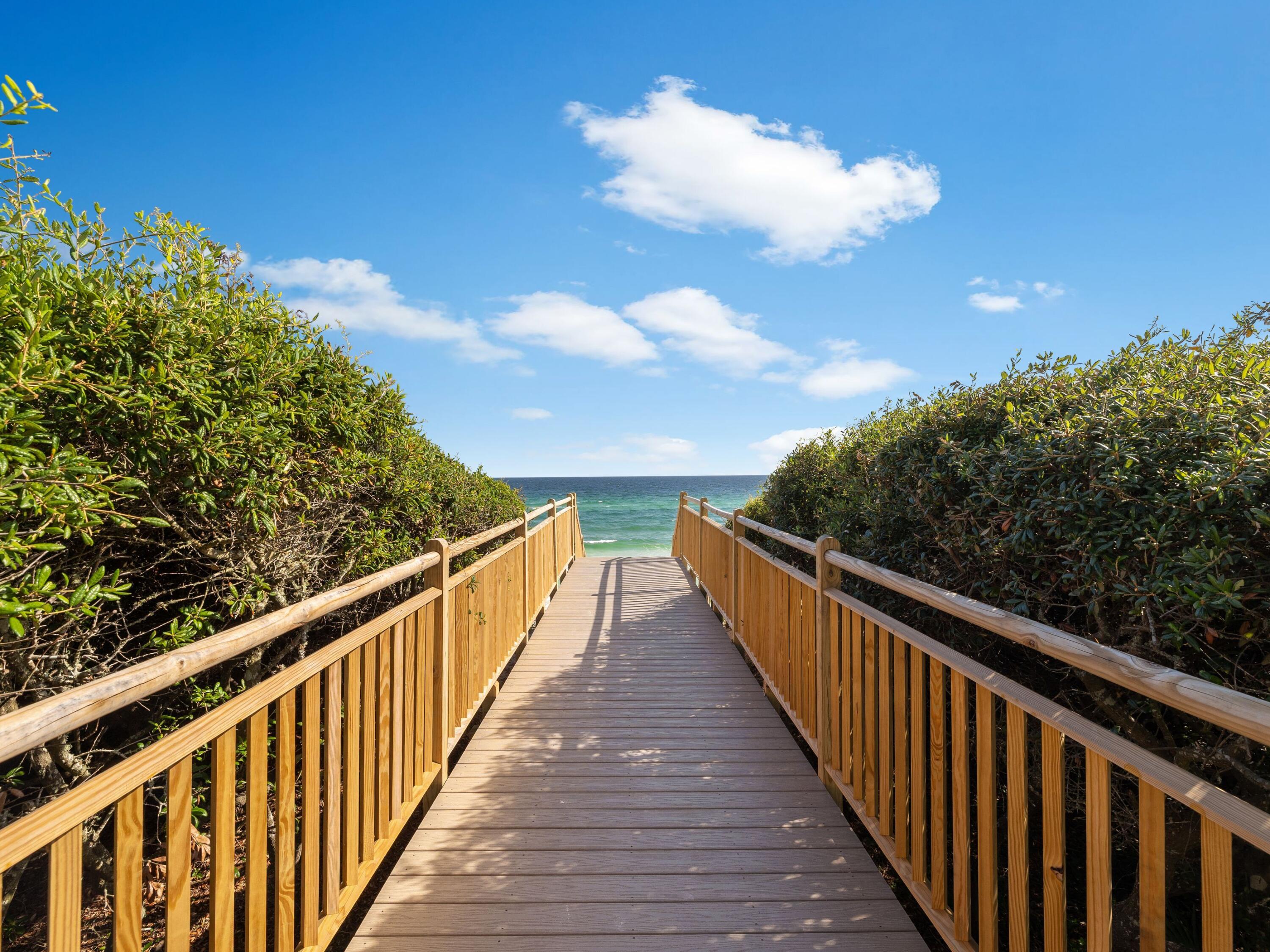 ALYS BEACH - Residential