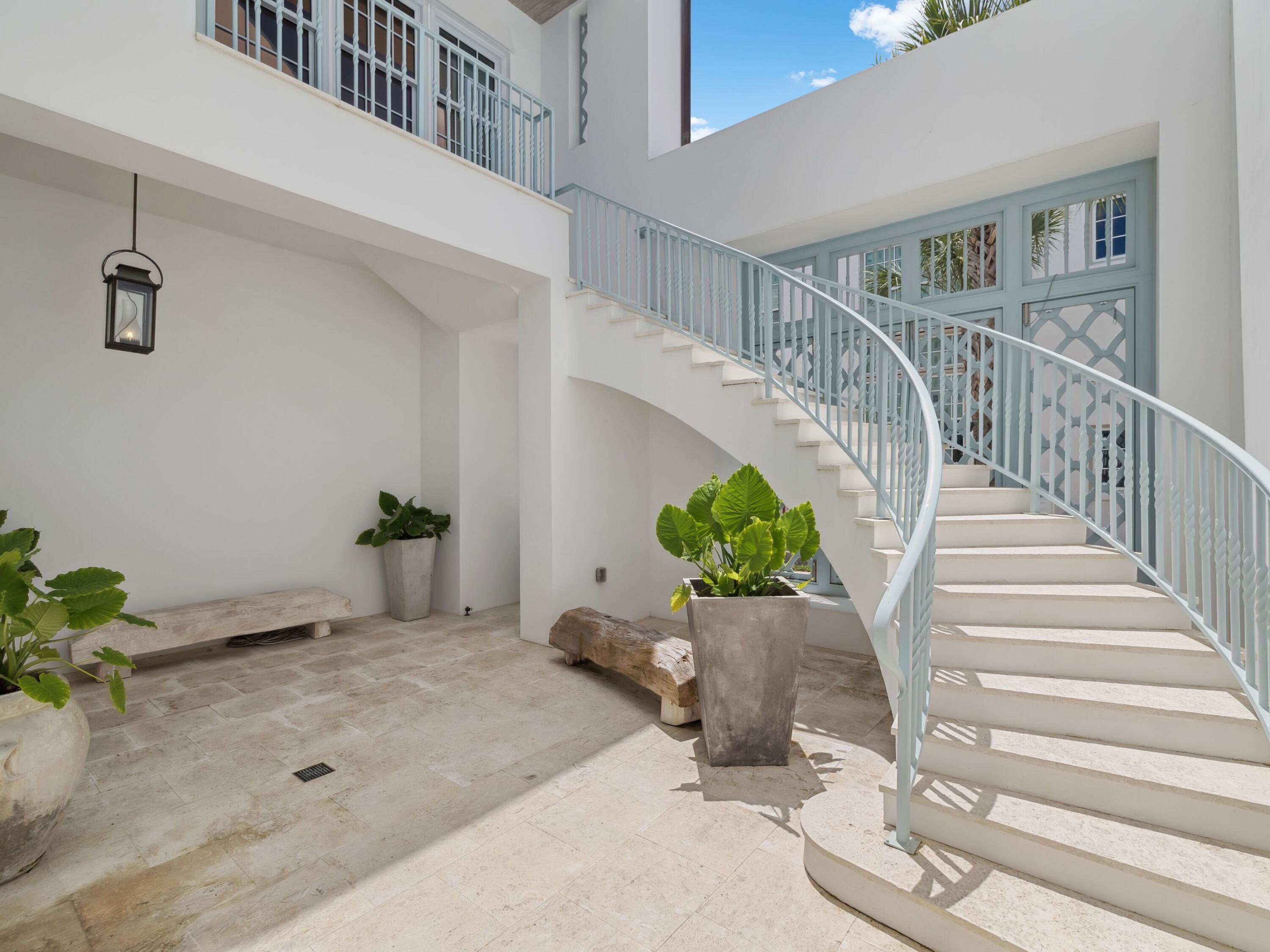 ALYS BEACH - Residential