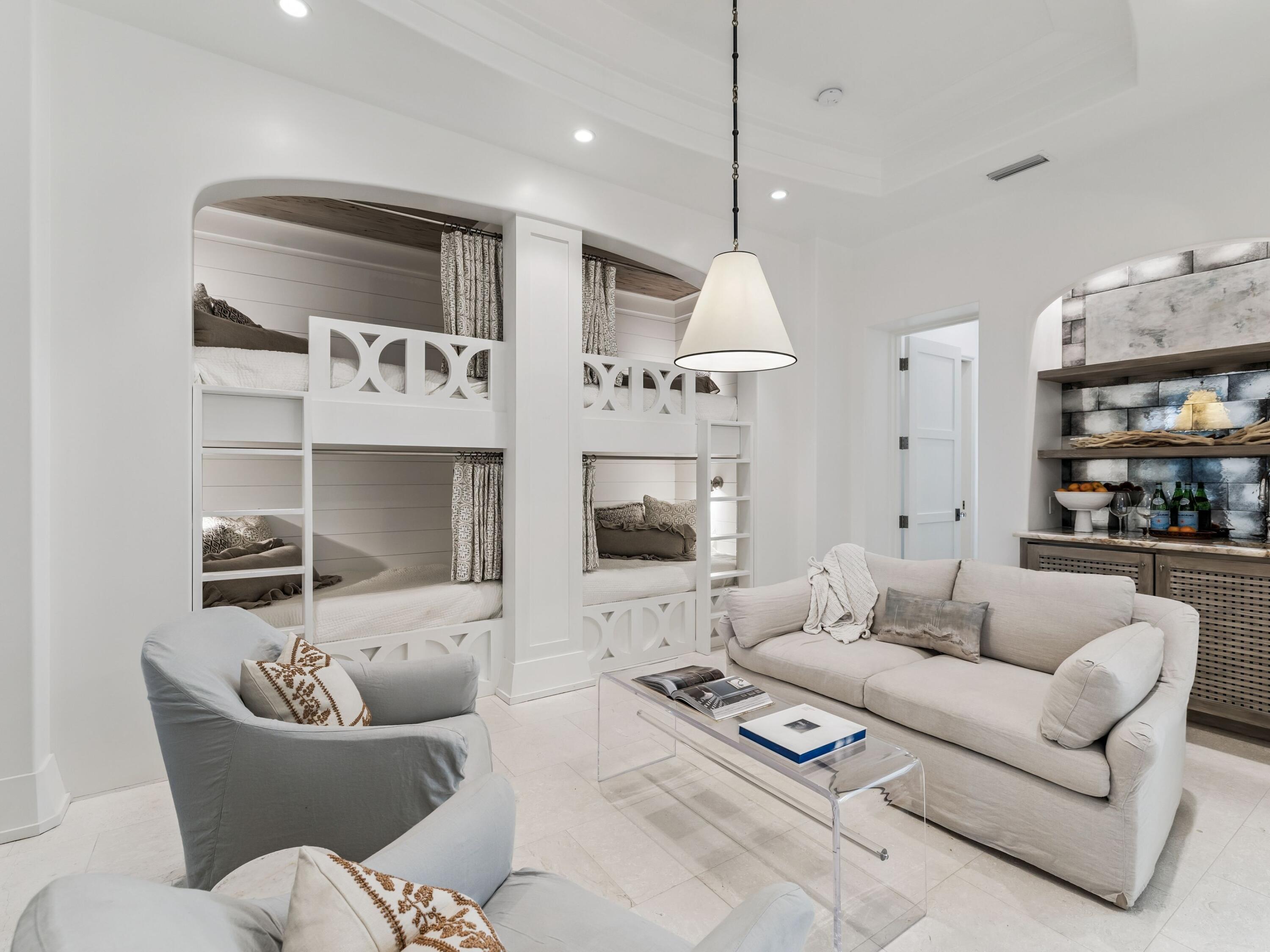 ALYS BEACH - Residential