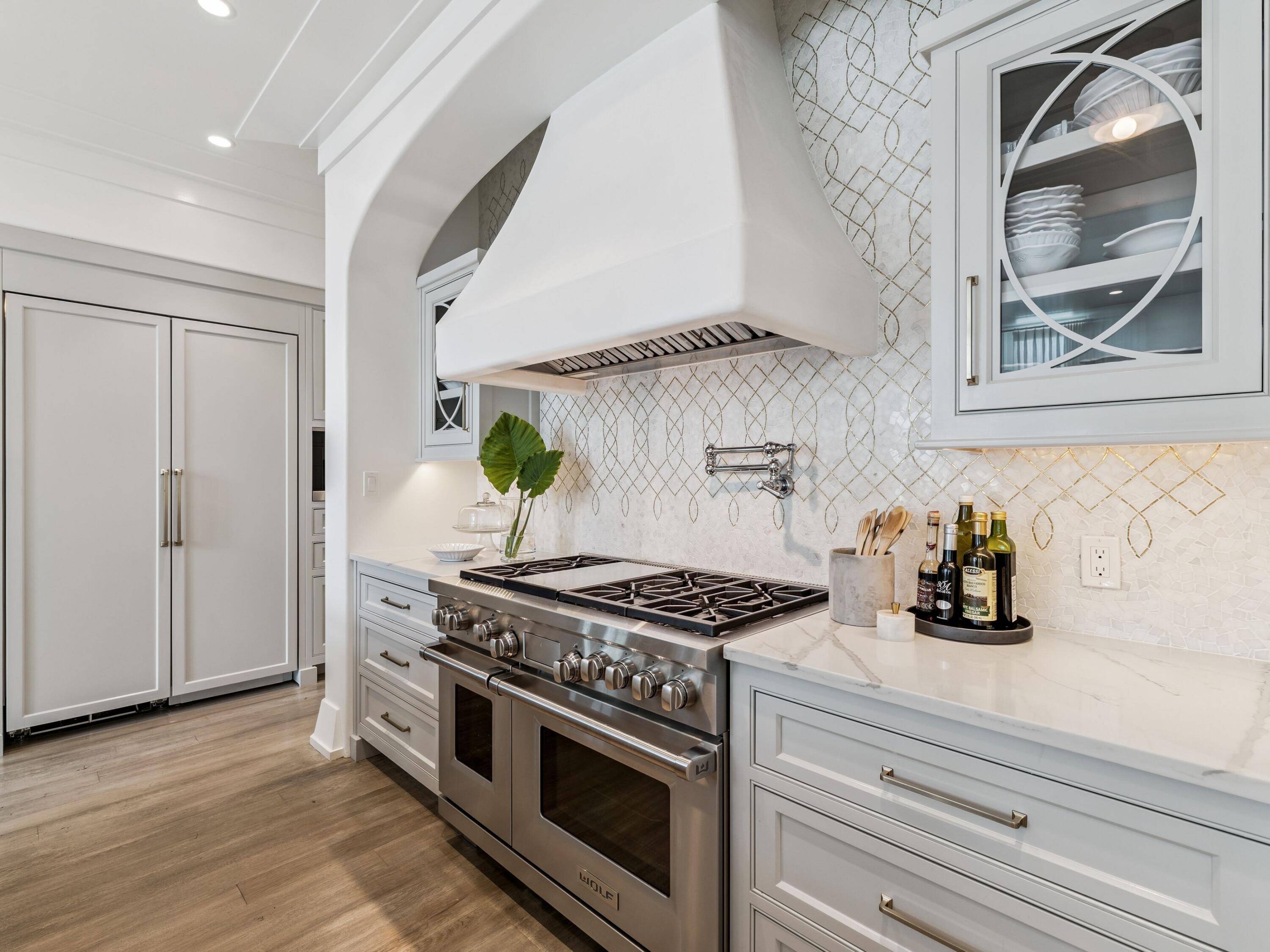 ALYS BEACH - Residential