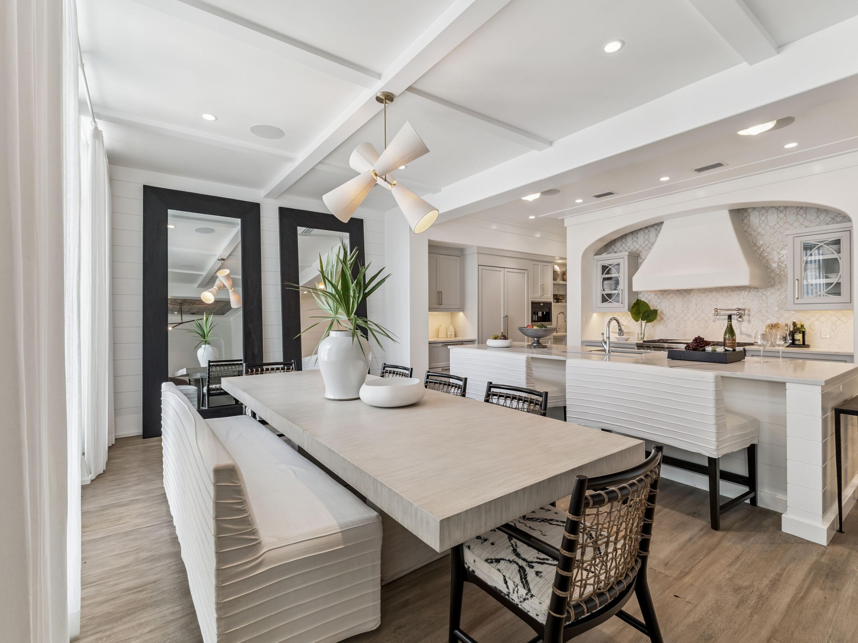 ALYS BEACH - Residential