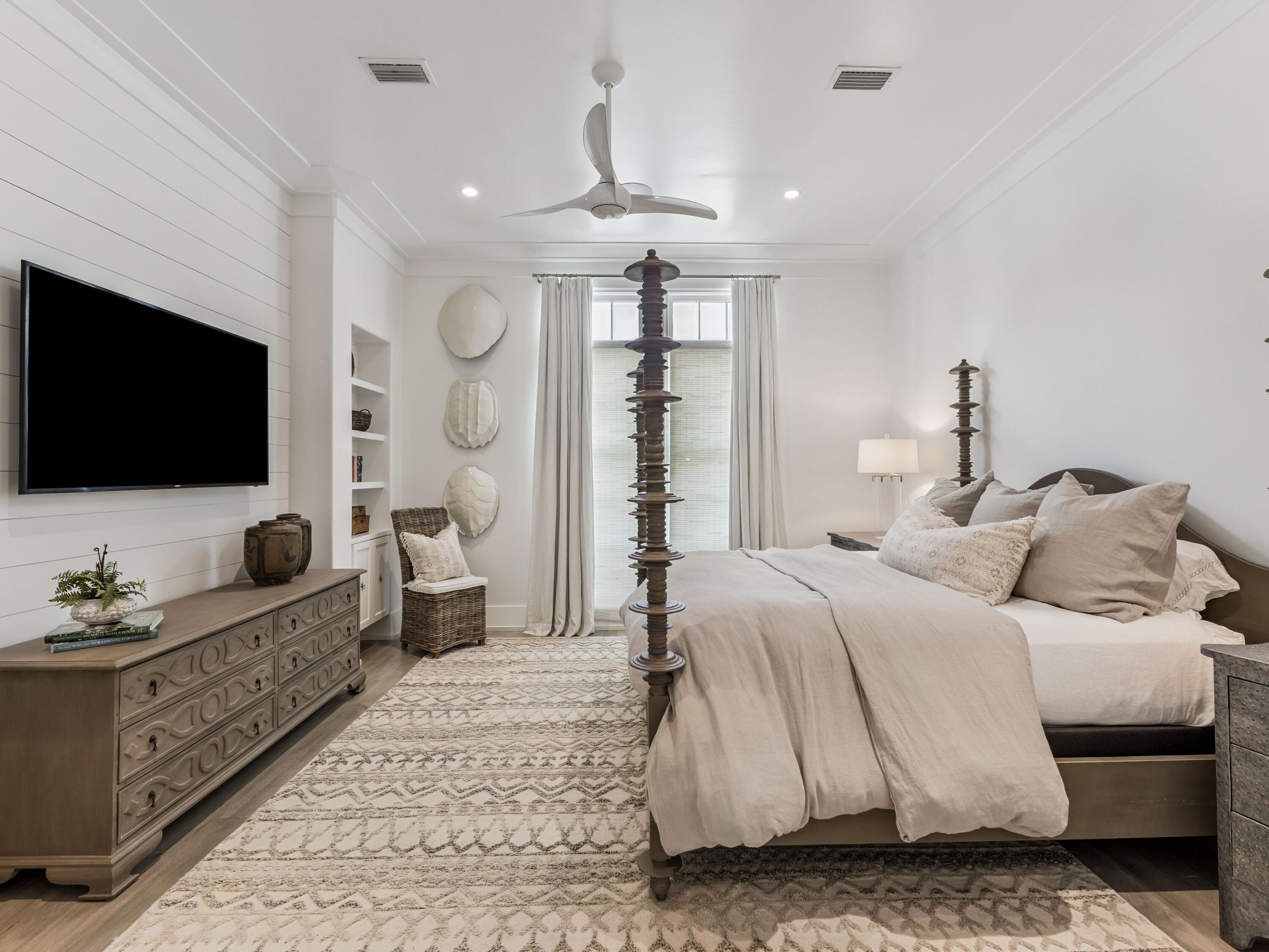 ALYS BEACH - Residential