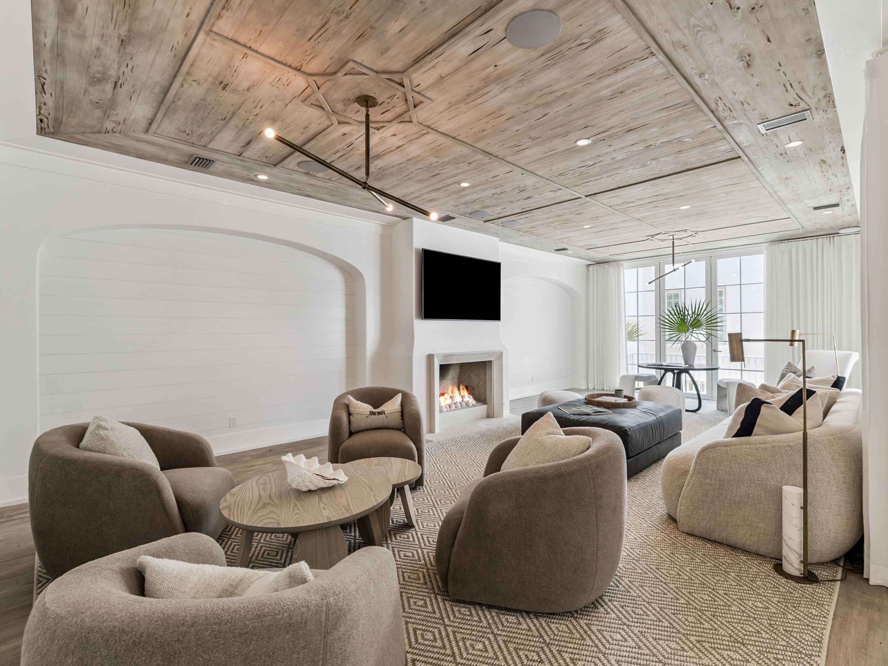 ALYS BEACH - Residential