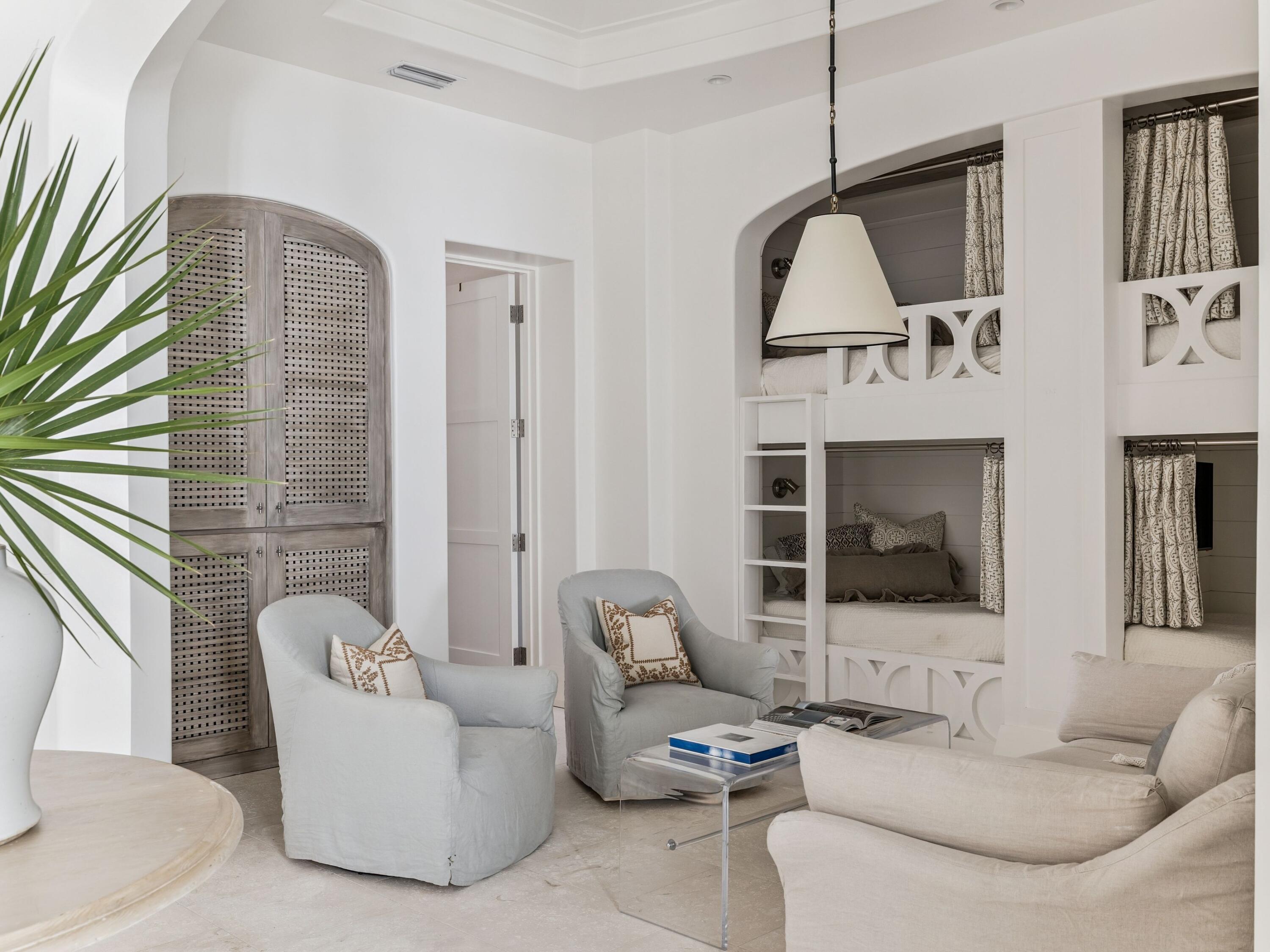 ALYS BEACH - Residential