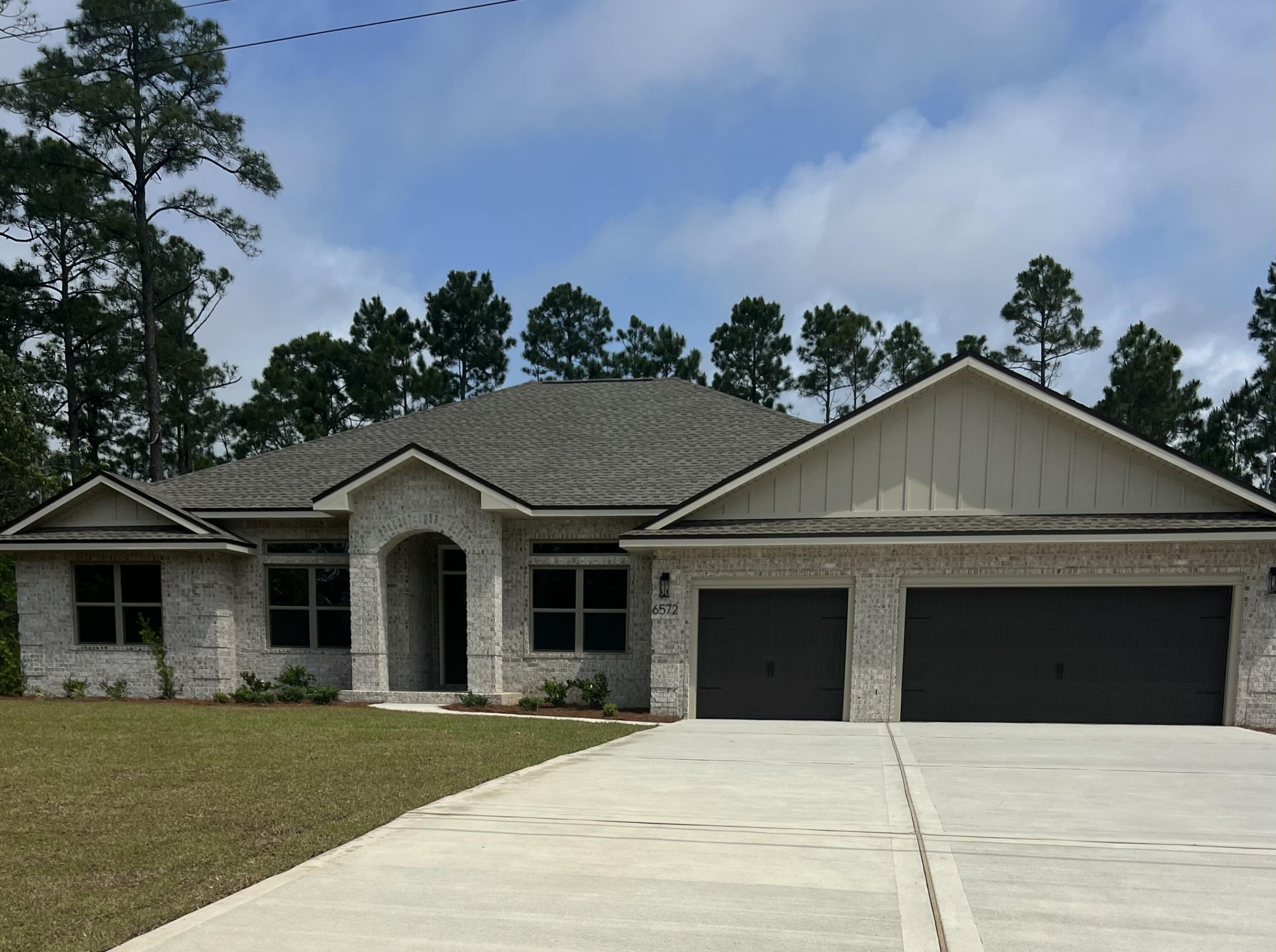 HOLLEY BY THE SEA - Residential