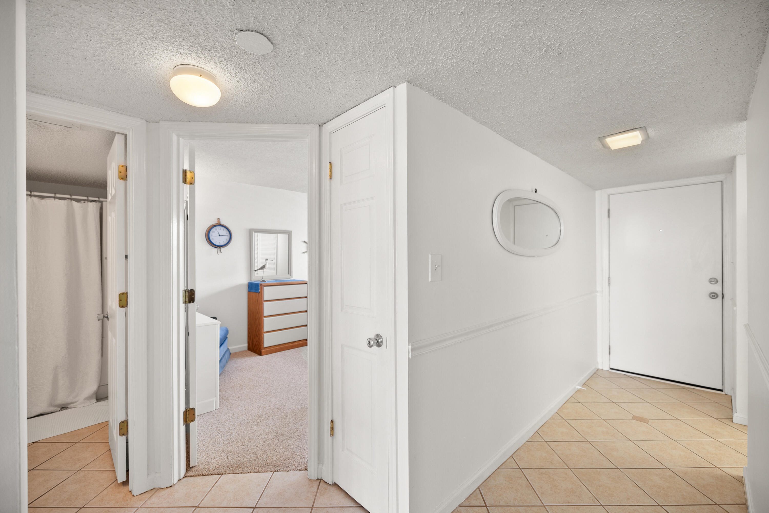 EL MATADOR CONDO - Residential Lease