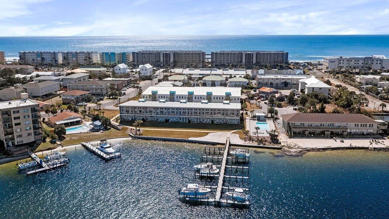 340 Bluefish Drive 105
