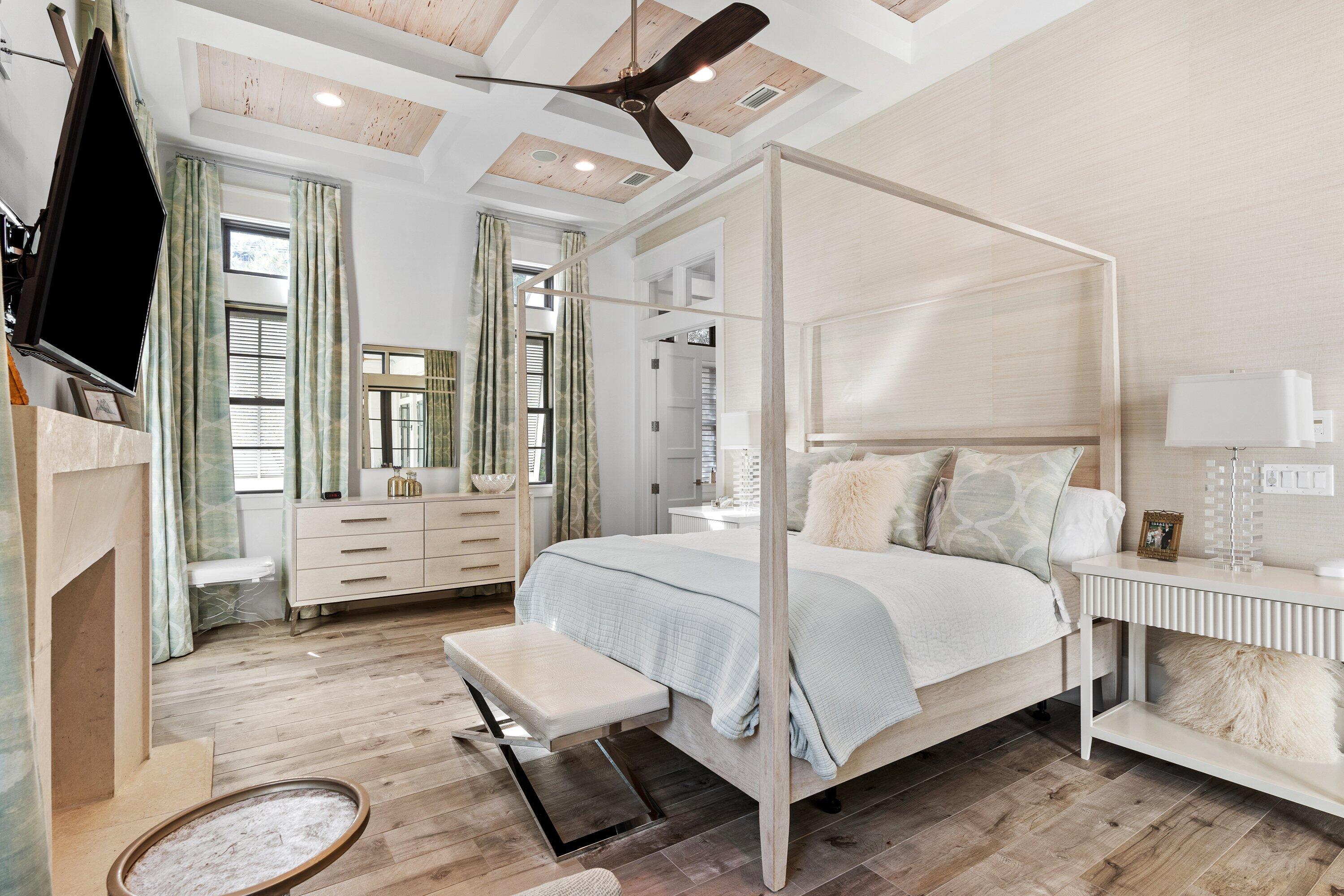 BURNT PINE - Residential