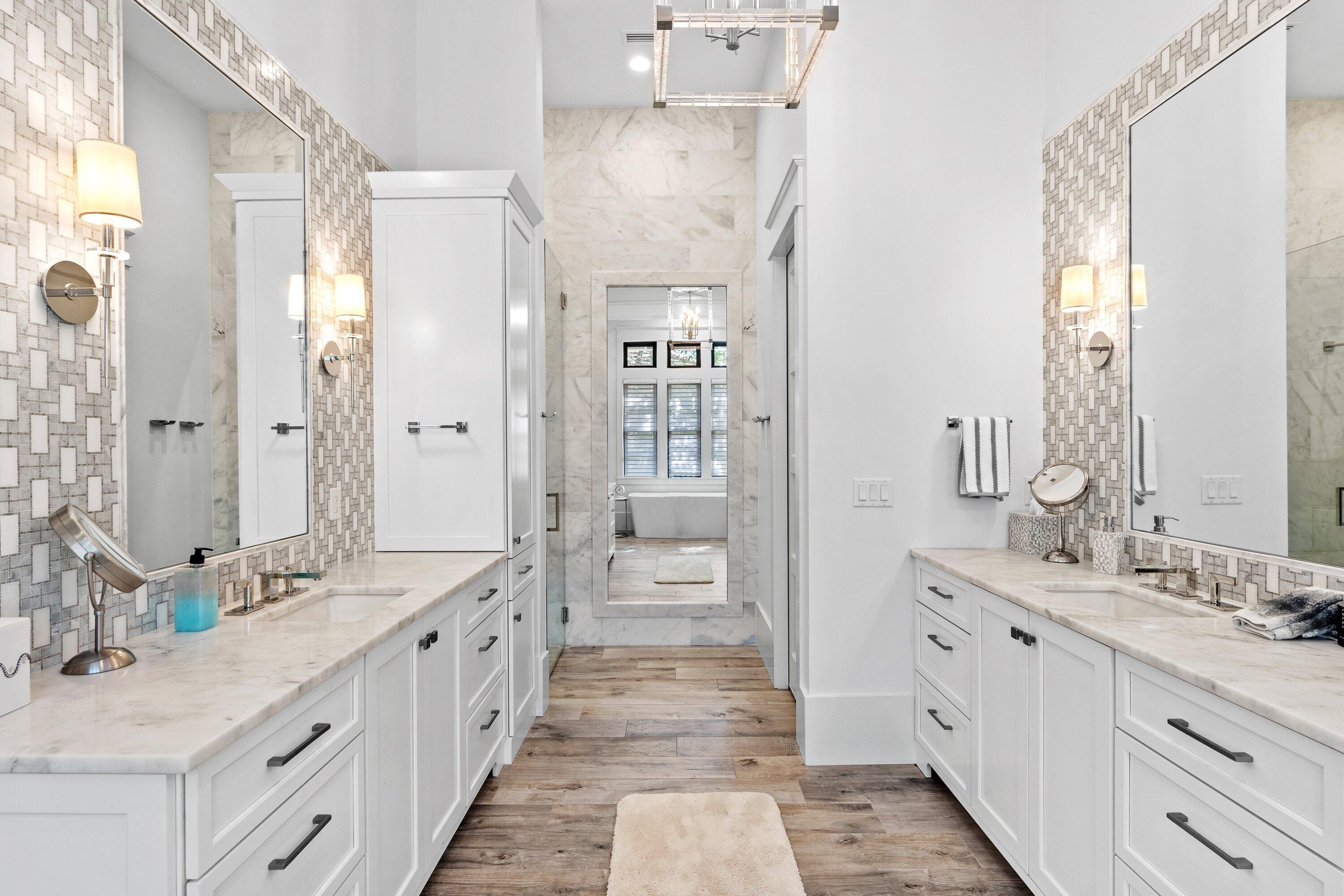 BURNT PINE - Residential