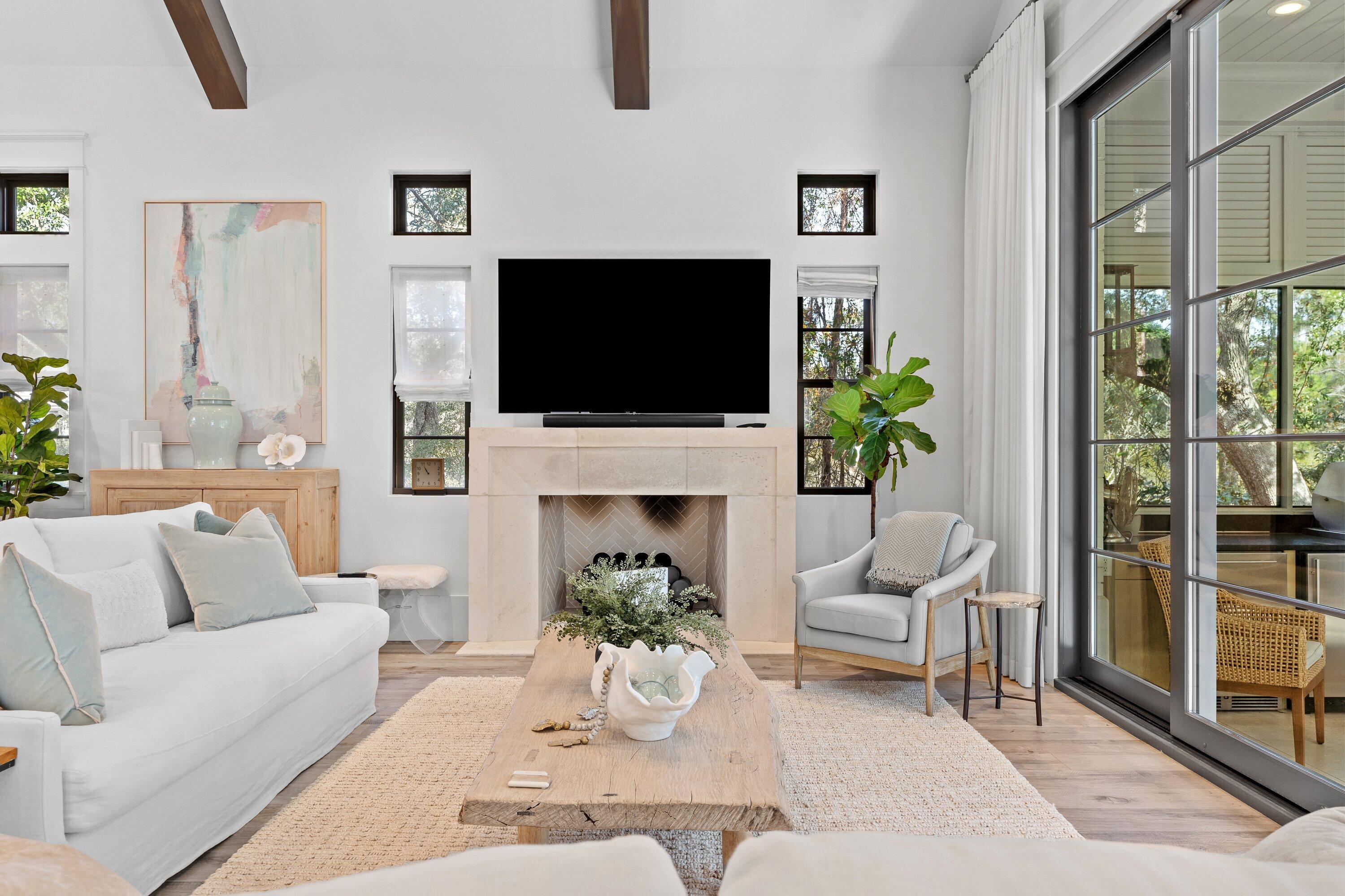 BURNT PINE - Residential