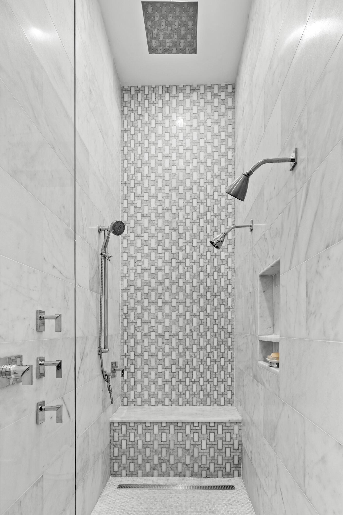 BURNT PINE - Residential