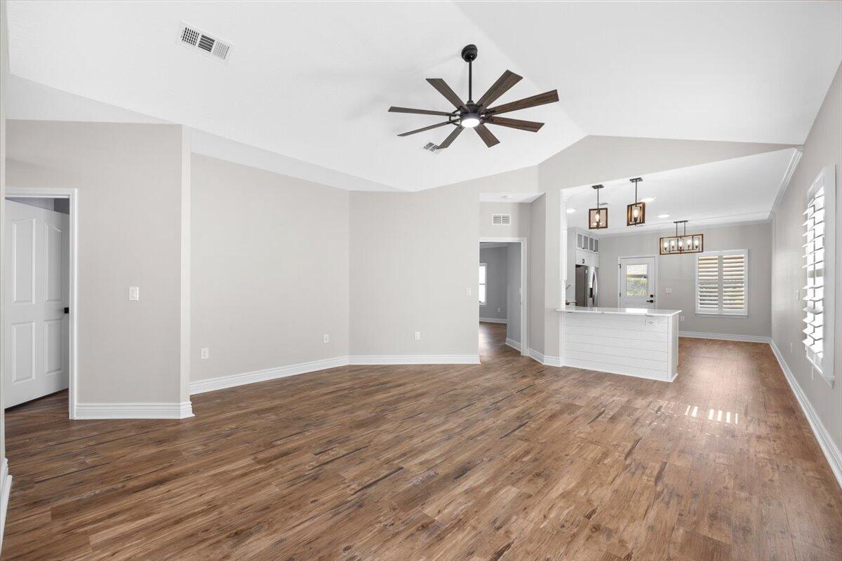 TURTLE COVE AT LAKE POWELL - Residential