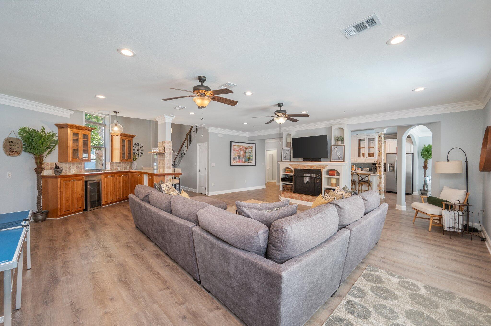 TERRA COTTA TERRACE - Residential