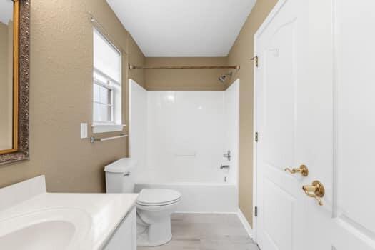 DRIFTWOOD ESTATES - Residential