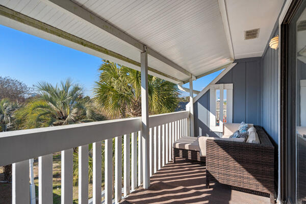 VILLA CHATEAUS - Residential