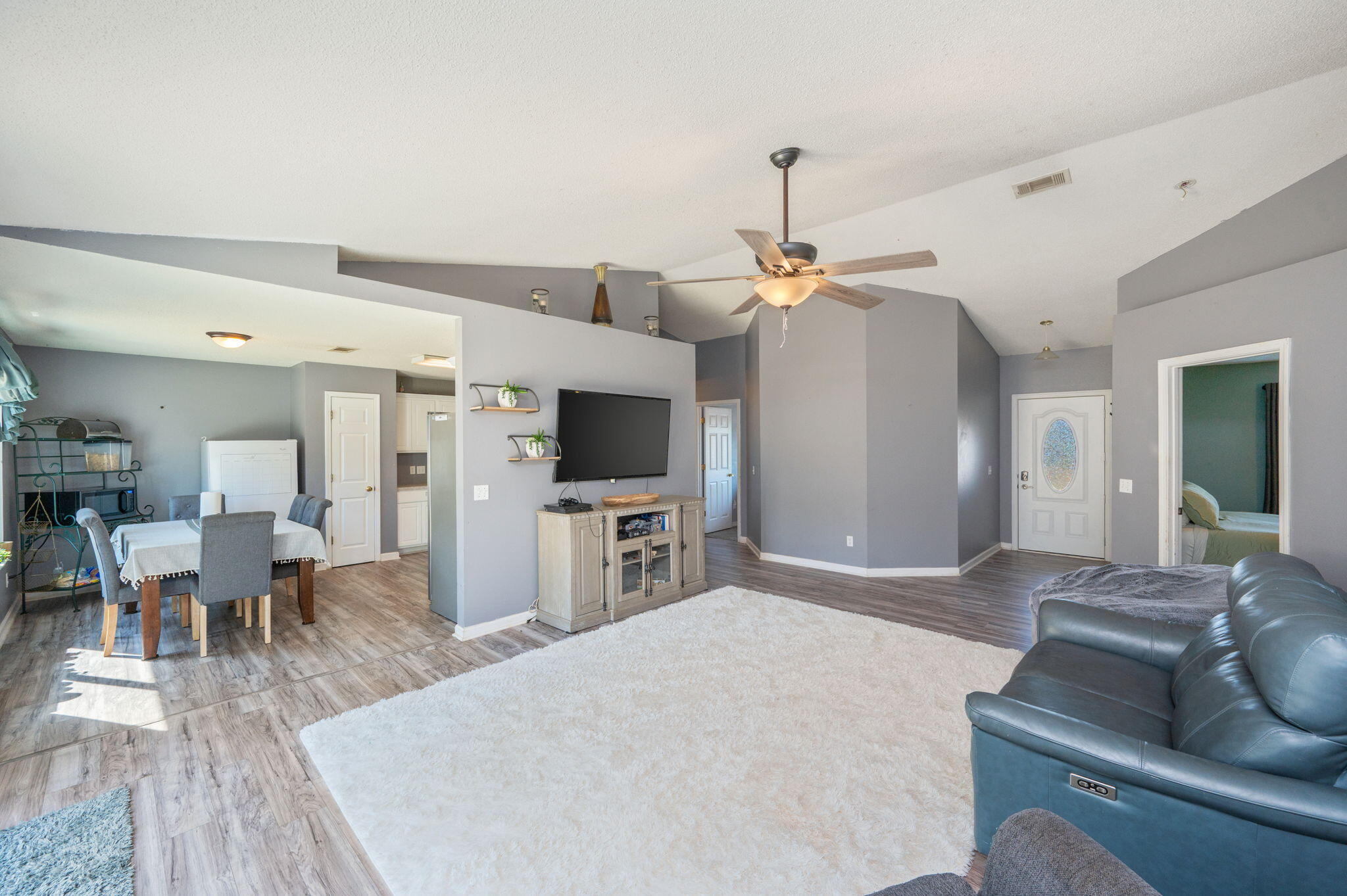 NORTHVIEW ESTATES 7TH ADDN - Residential