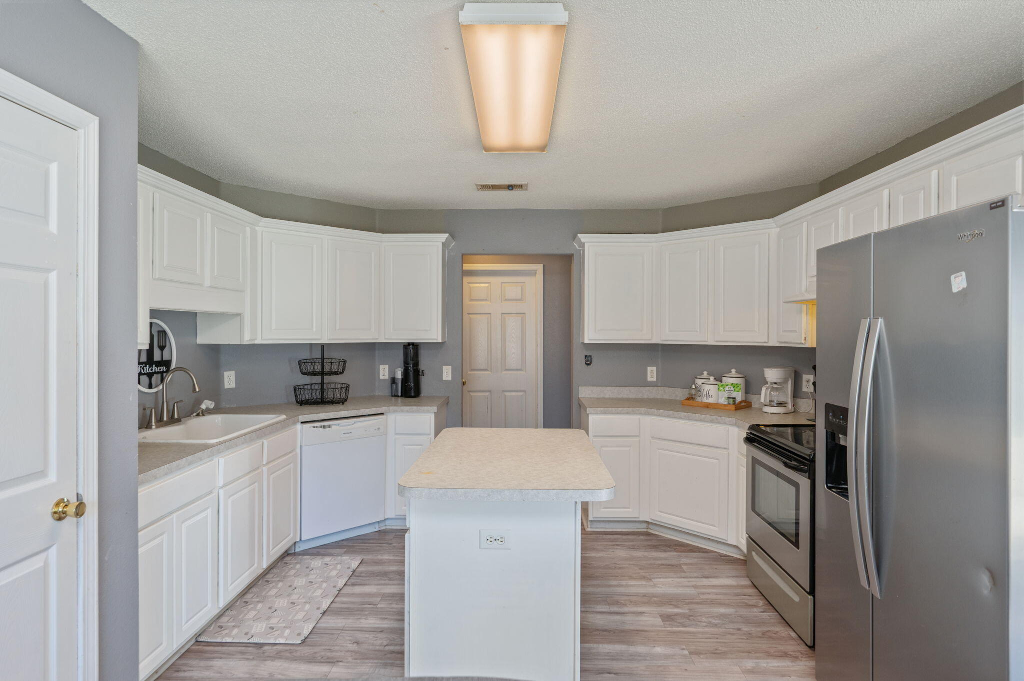 NORTHVIEW ESTATES 7TH ADDN - Residential