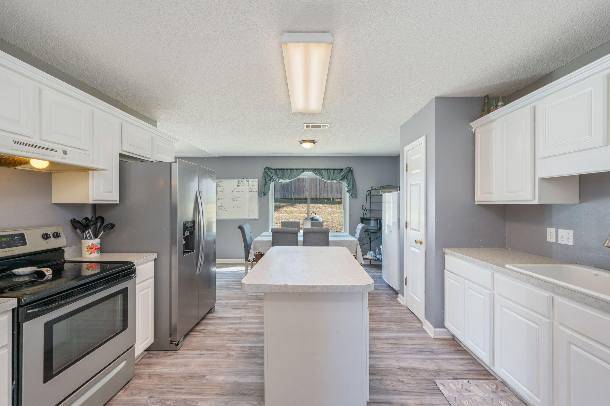 NORTHVIEW ESTATES 7TH ADDN - Residential