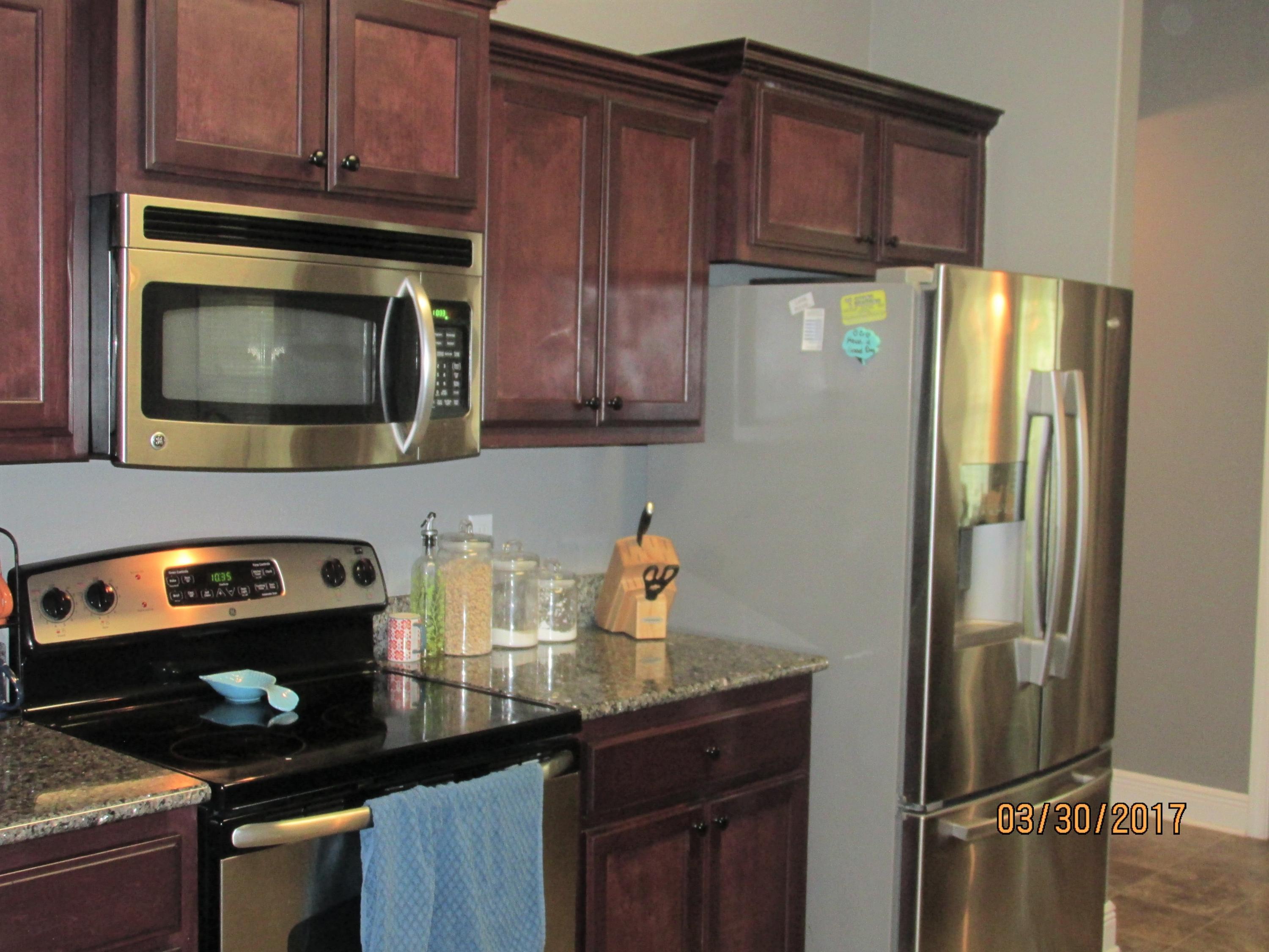 WEST NAVARRE - Residential