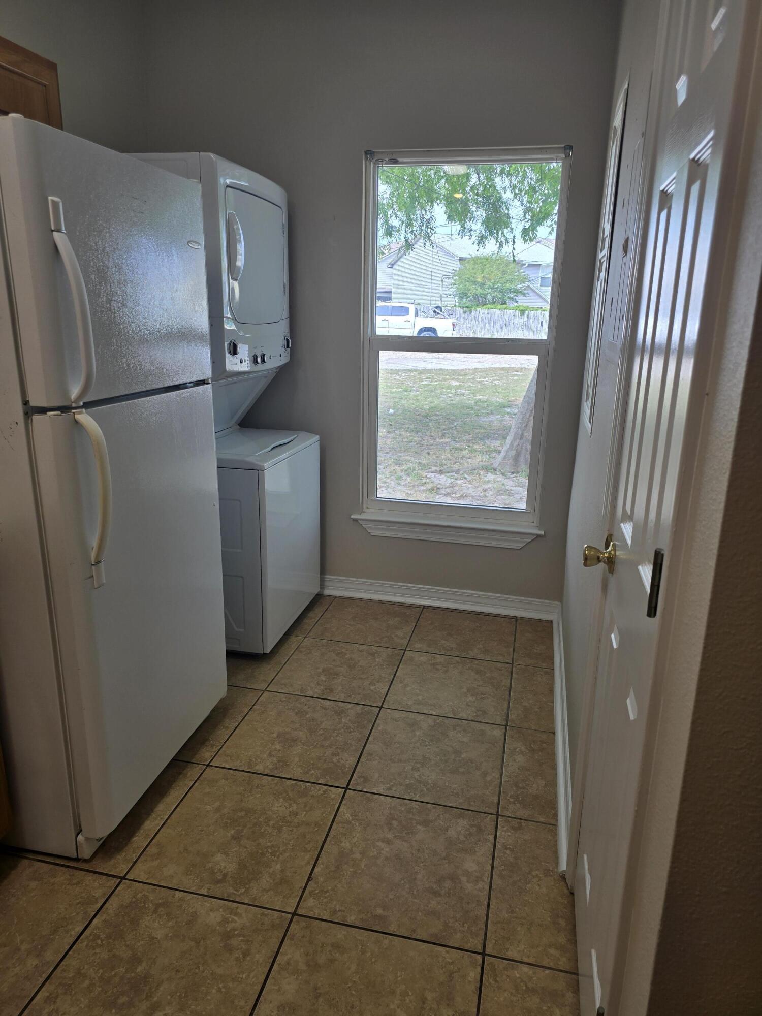 SKEETER RE/SUB LOT 10 - Residential Lease