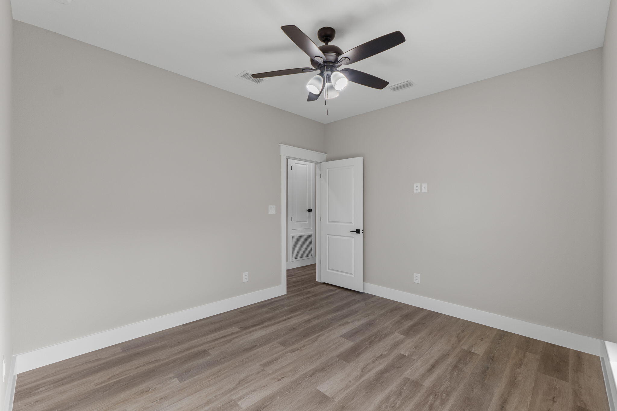 GRAND CHENIER - Residential