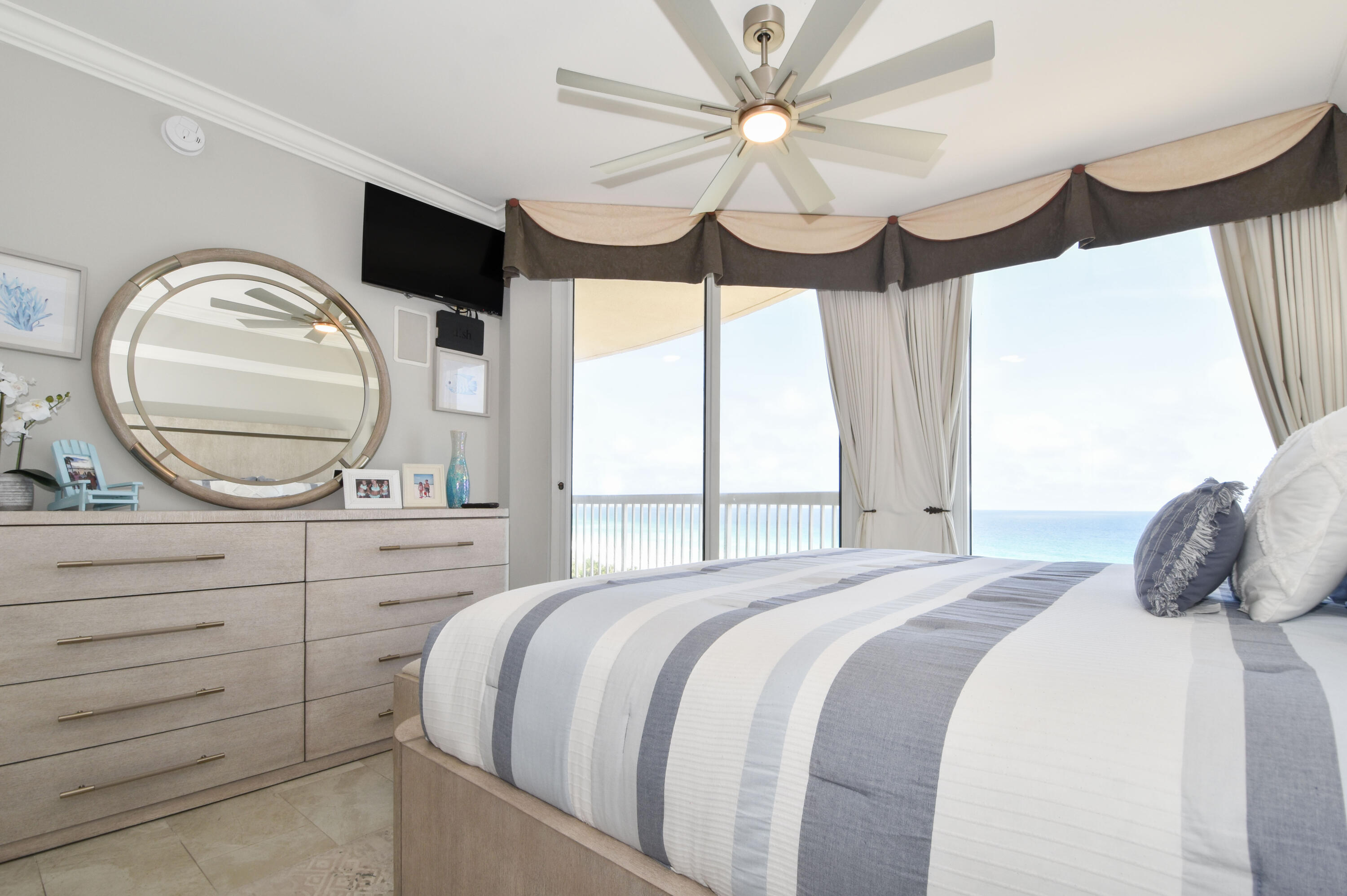 ST. MAARTEN AT SILVER SHELLS - Residential