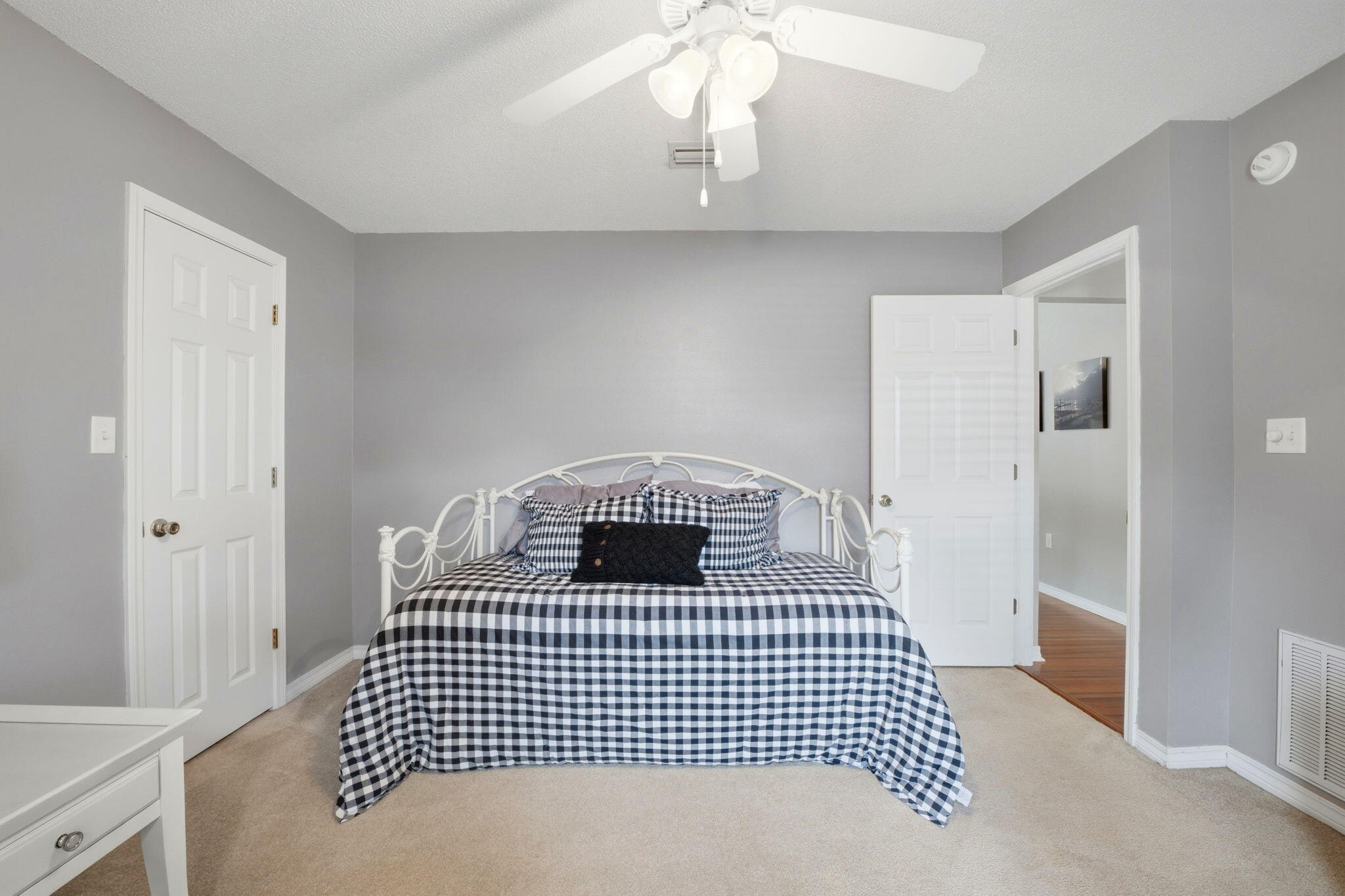 HIDDEN CREEK AT HOLLEY BY THE SEA - Residential