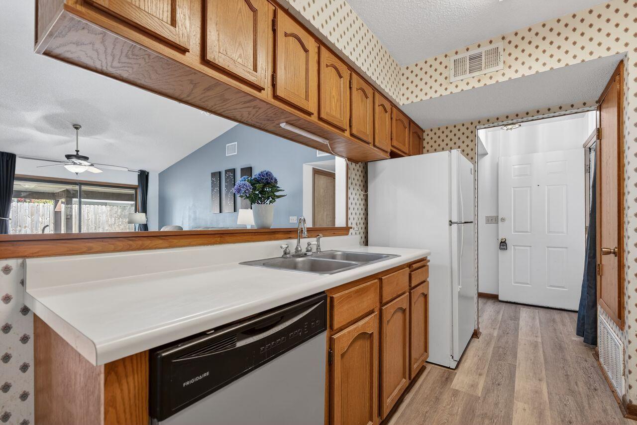 CEDAR RIDGE PH 4 - Residential