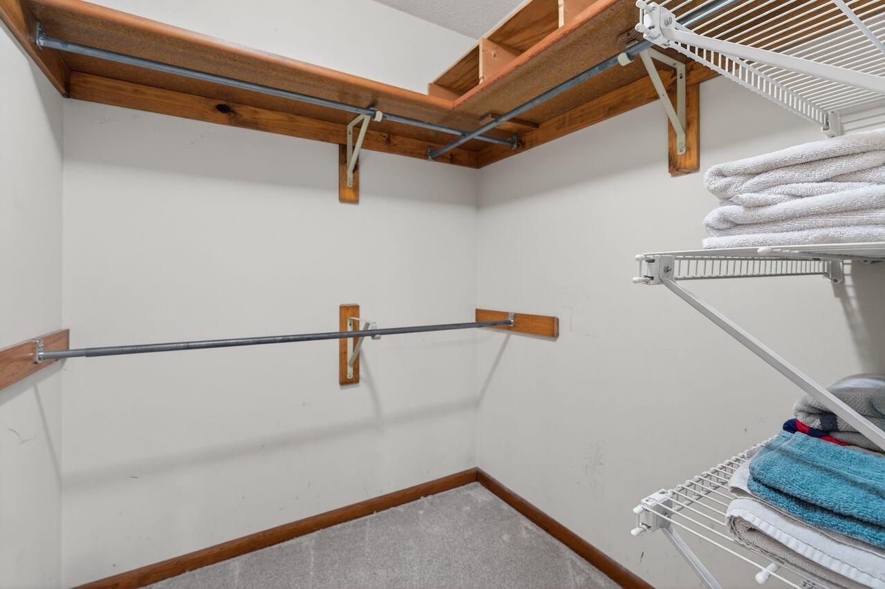 CEDAR RIDGE PH 4 - Residential