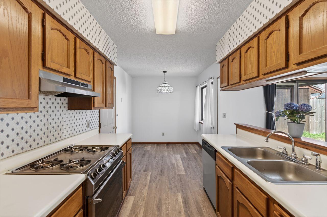 CEDAR RIDGE PH 4 - Residential