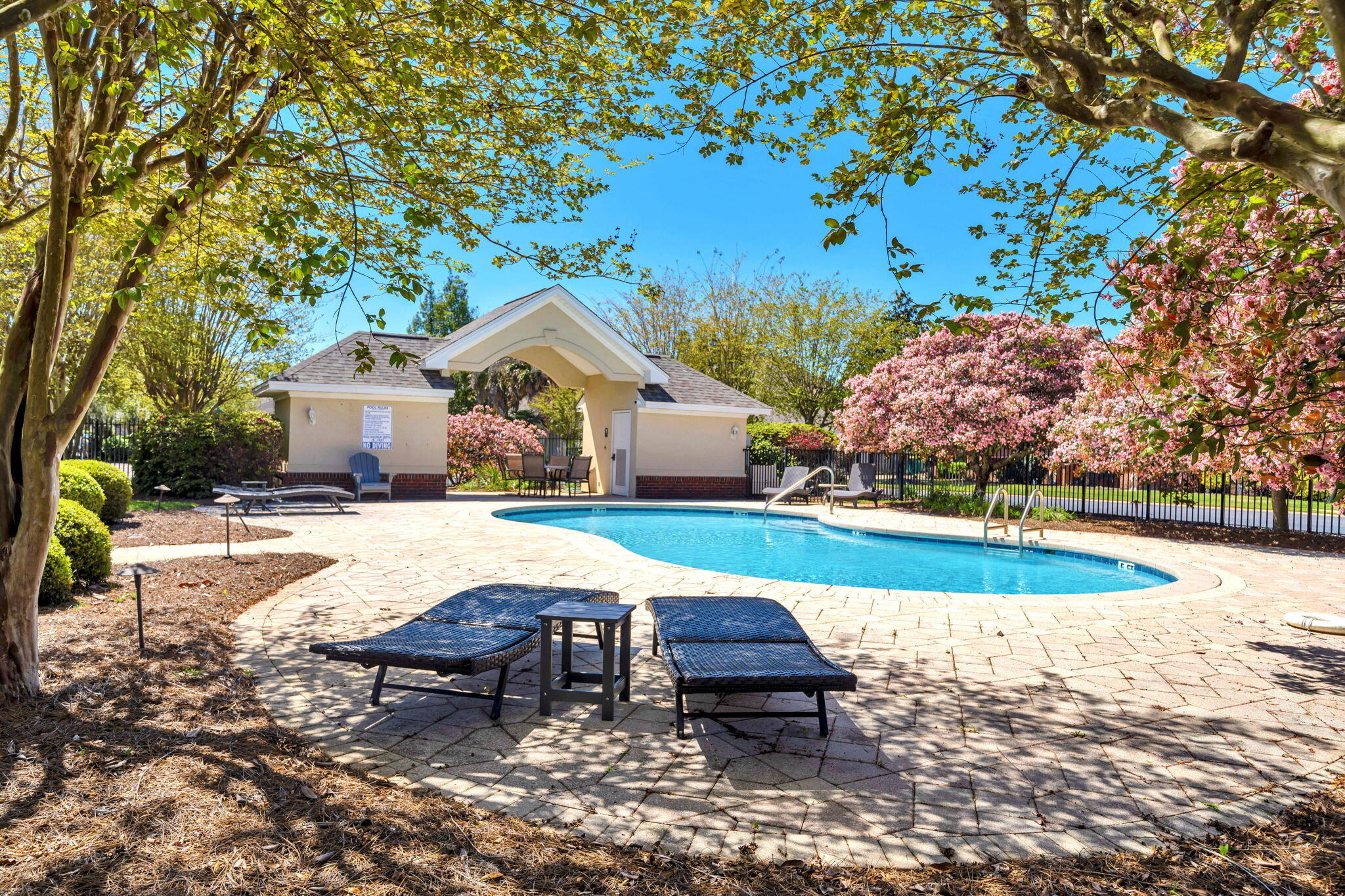 BRIDGEPORT COLONY - Residential