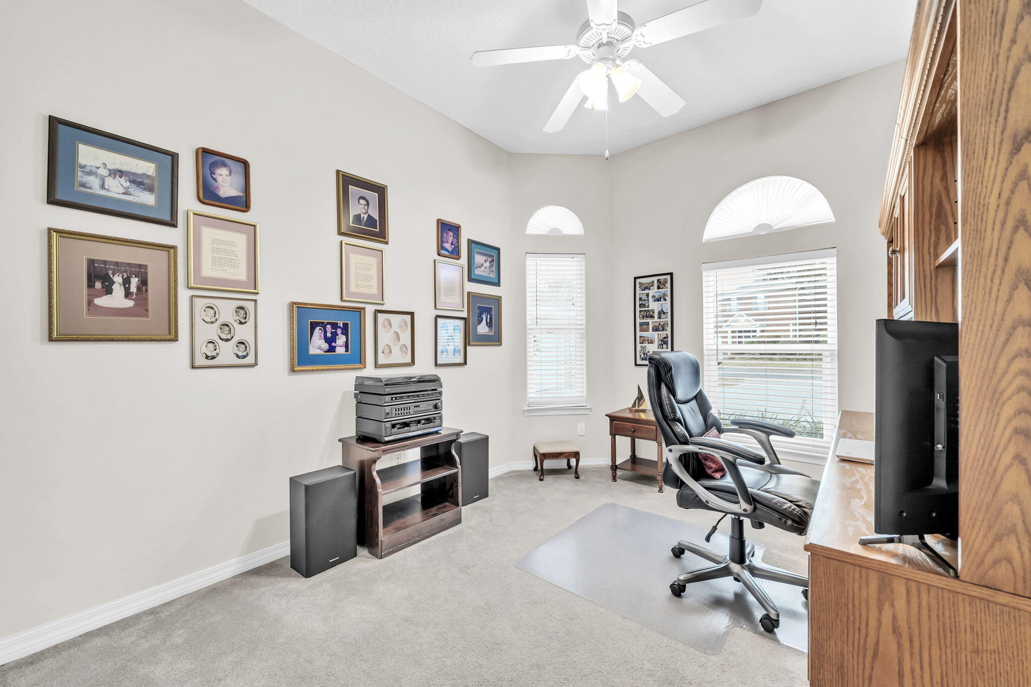 BRIDGEPORT COLONY - Residential