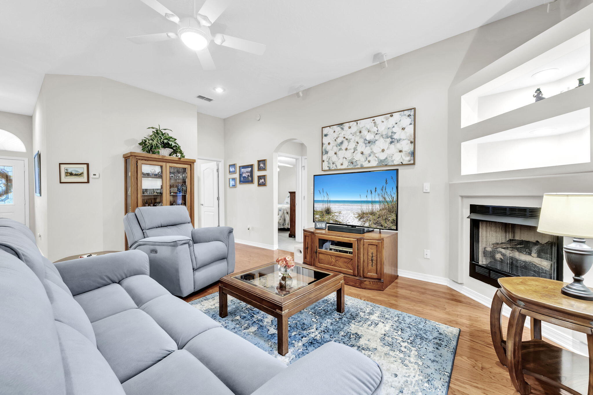 BRIDGEPORT COLONY - Residential