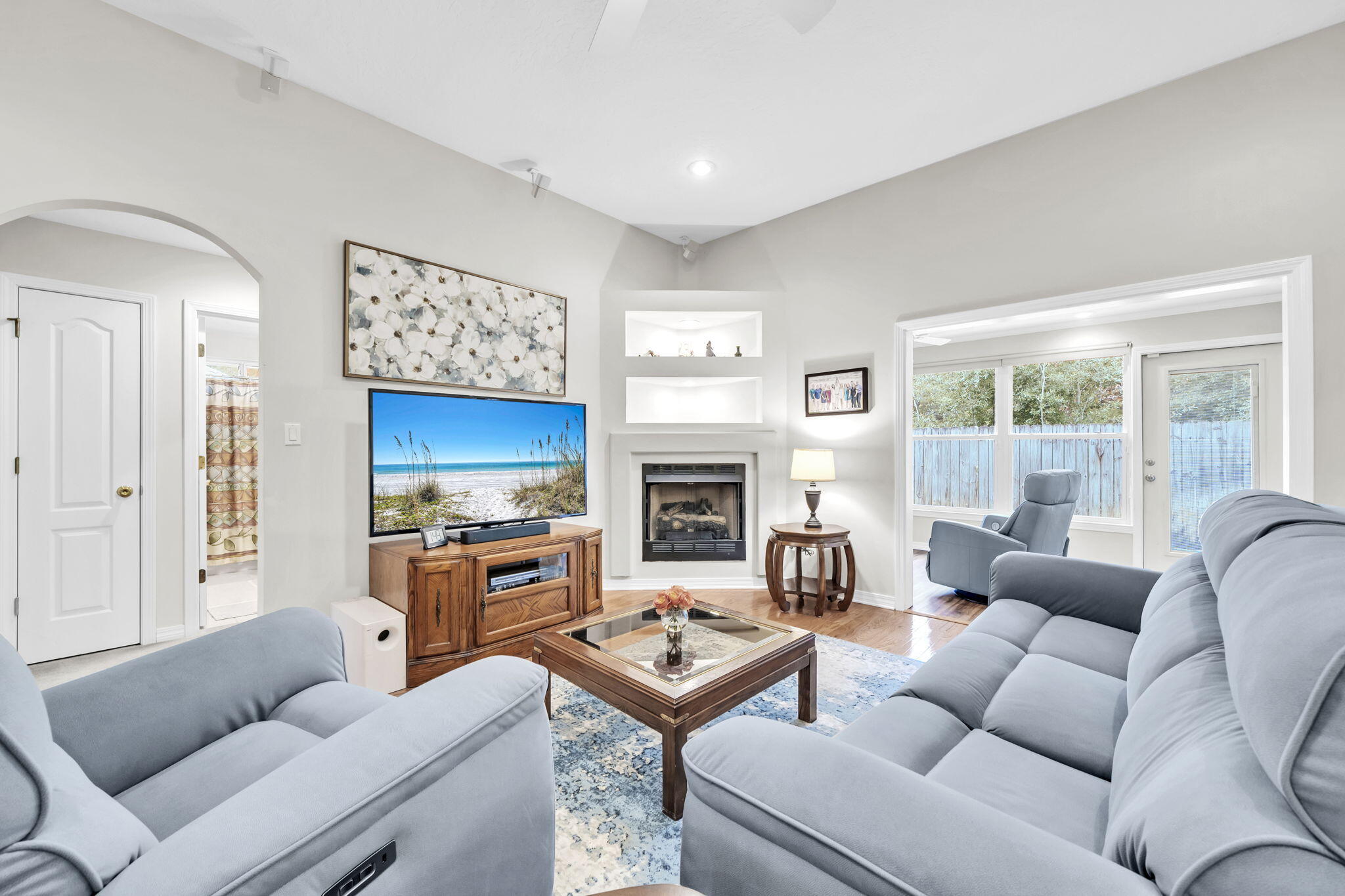 BRIDGEPORT COLONY - Residential