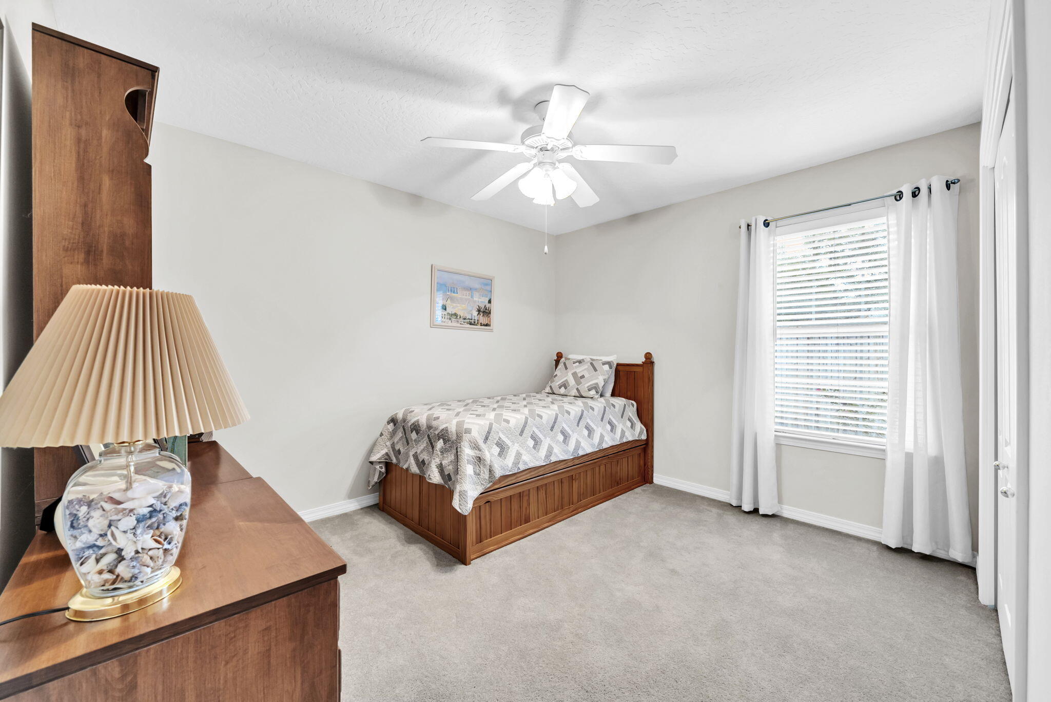 BRIDGEPORT COLONY - Residential