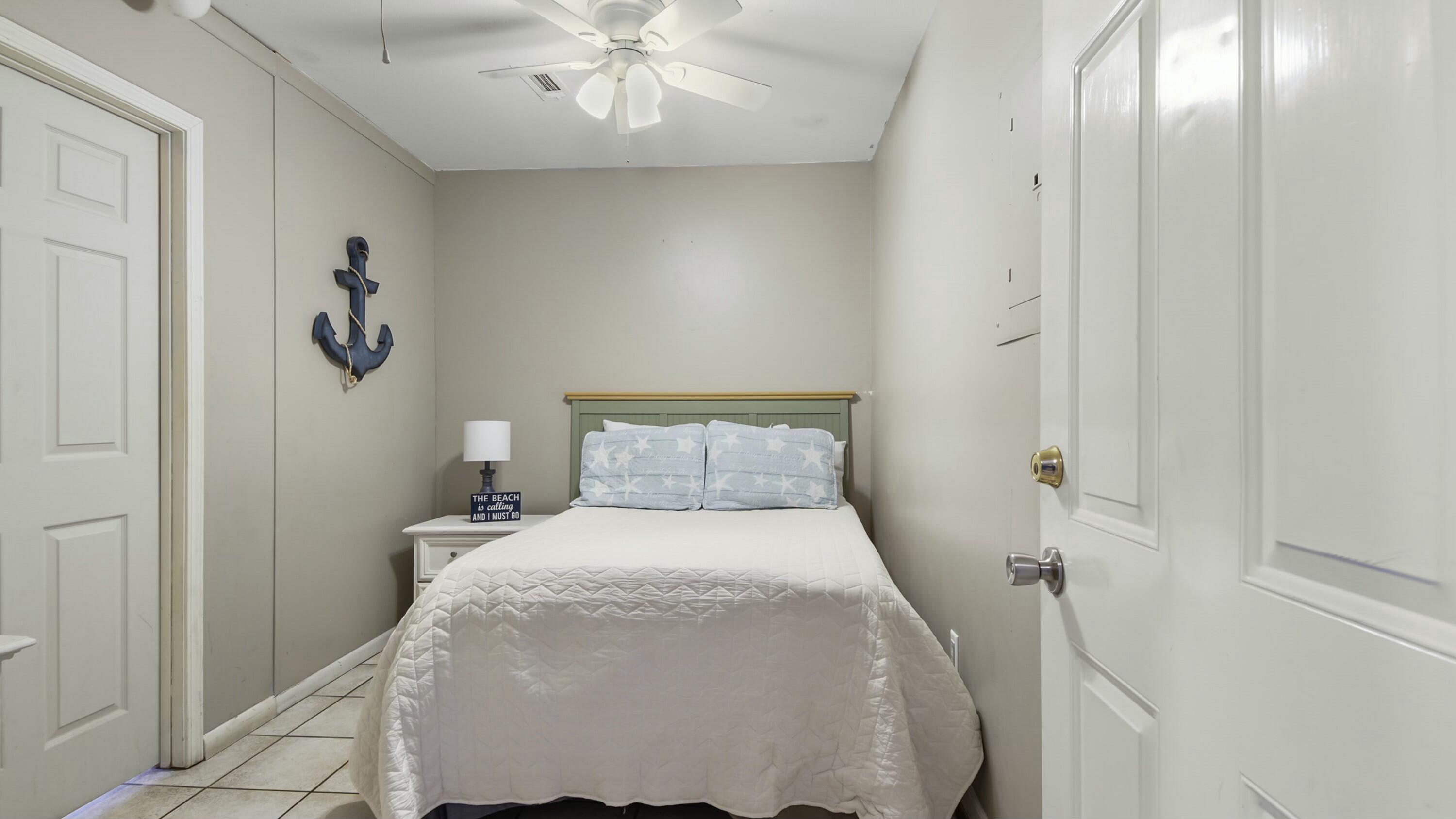 RIVIERA BEACH - Residential