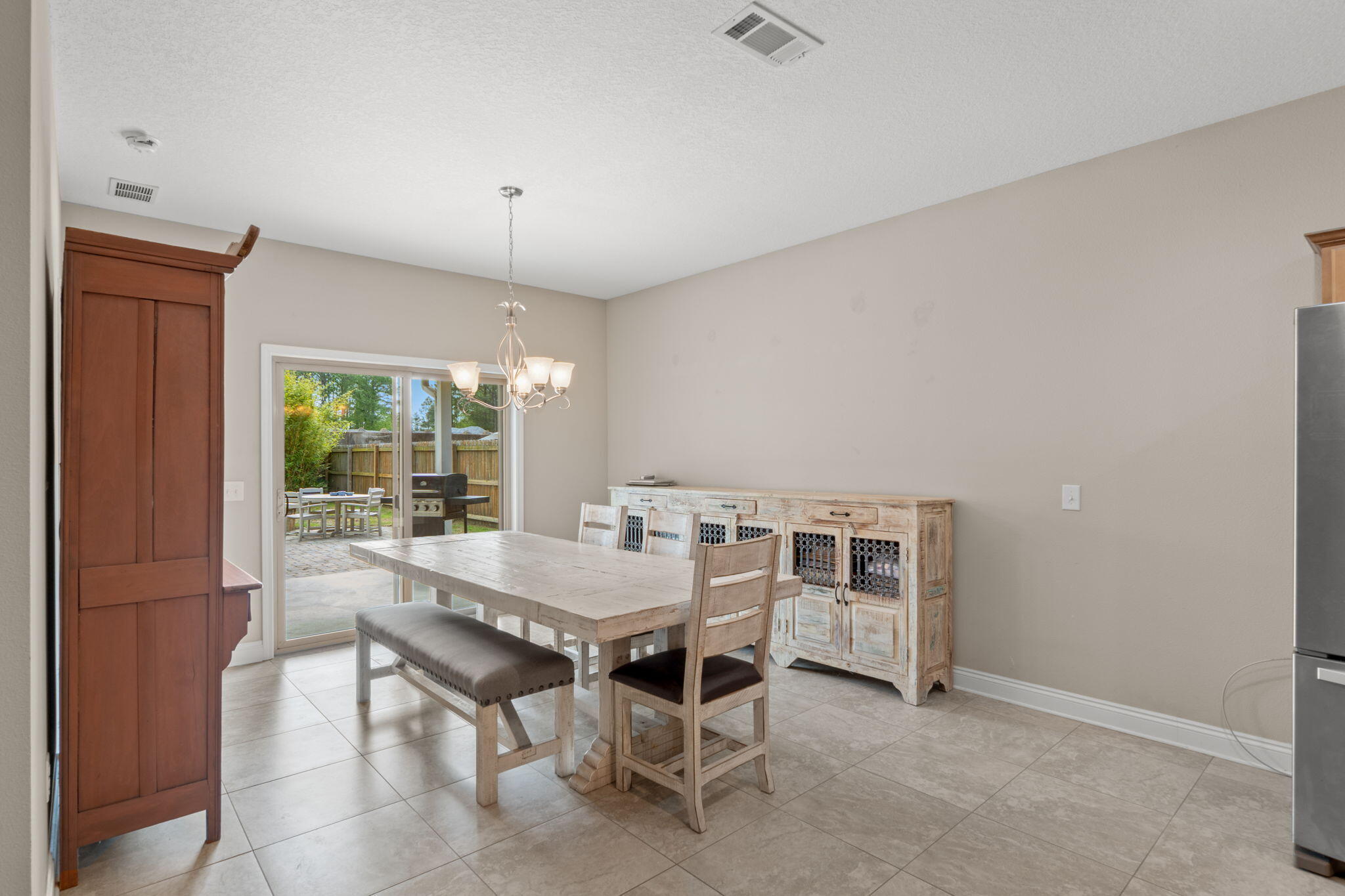 RIVERVIEW ESTATES - Residential