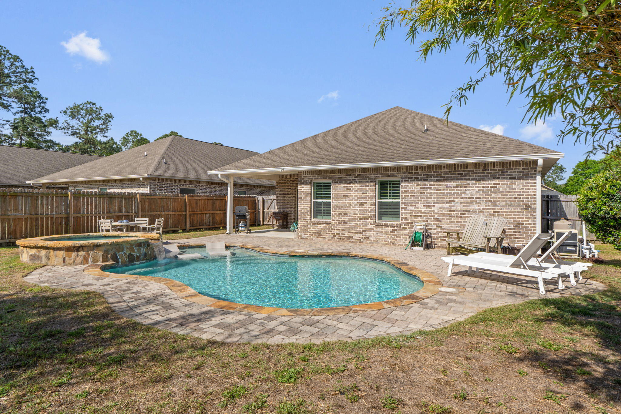 RIVERVIEW ESTATES - Residential