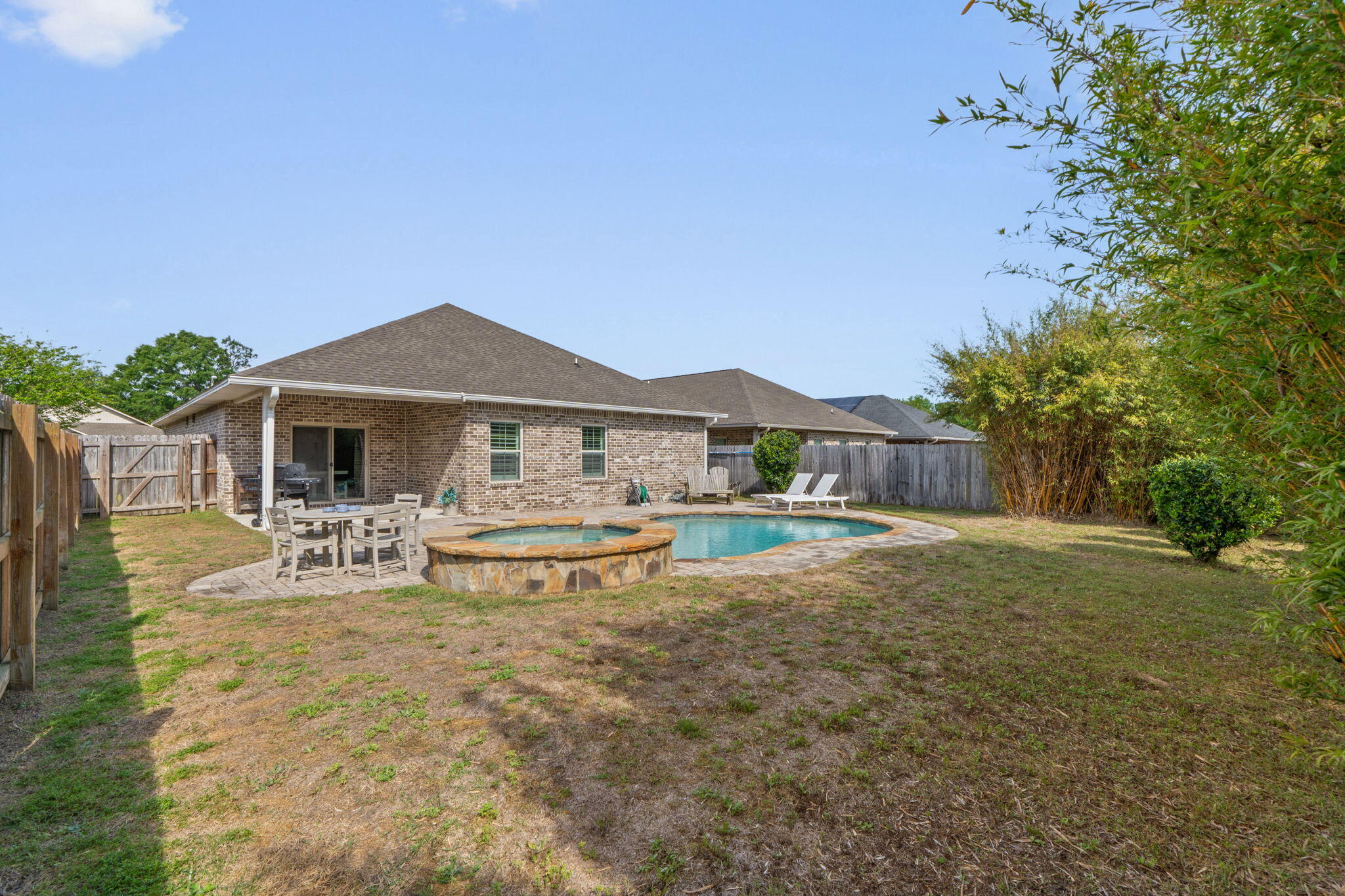 RIVERVIEW ESTATES - Residential