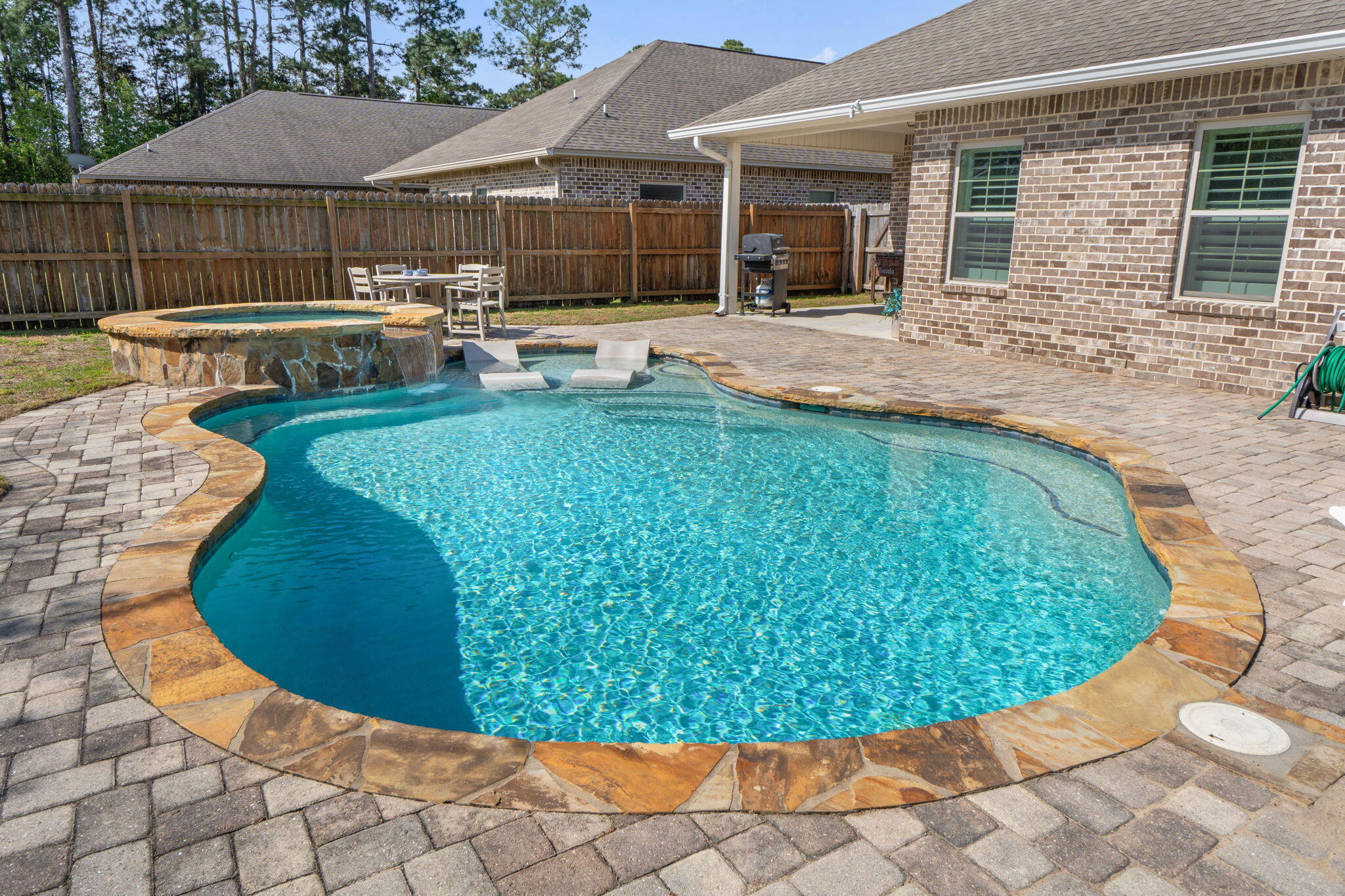 RIVERVIEW ESTATES - Residential