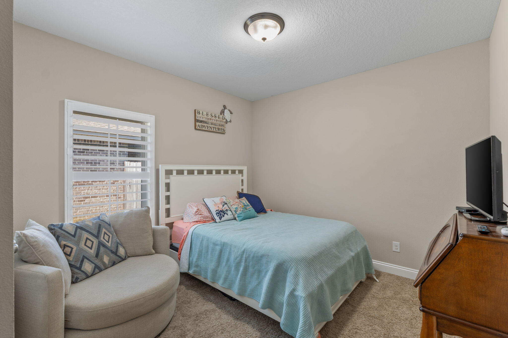 RIVERVIEW ESTATES - Residential