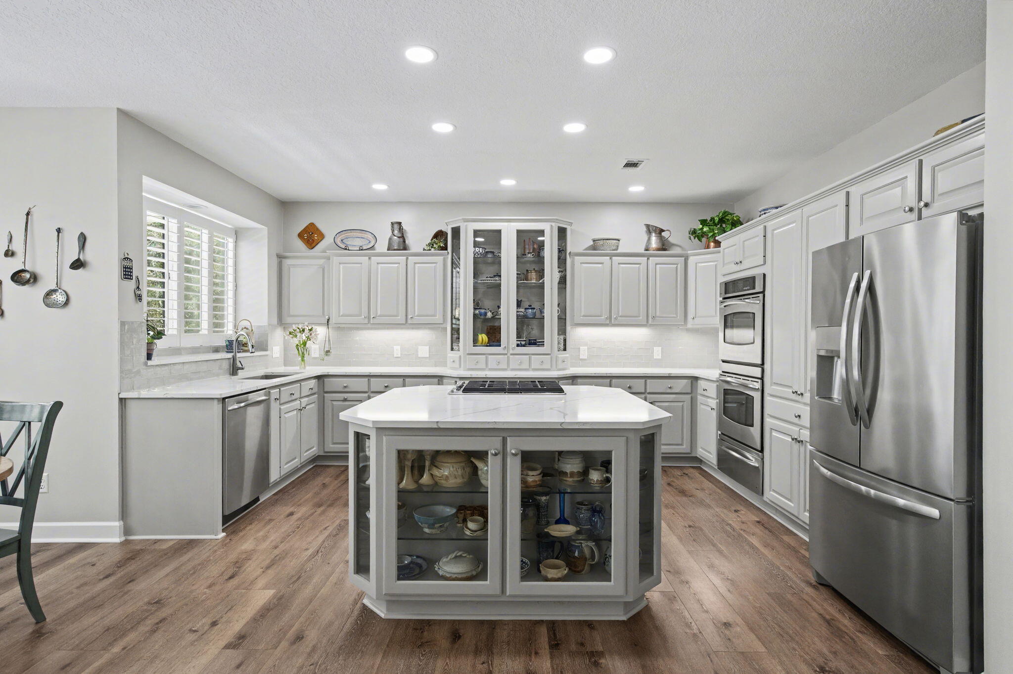 ROCKY BAYOU ESTATES 07 - Residential