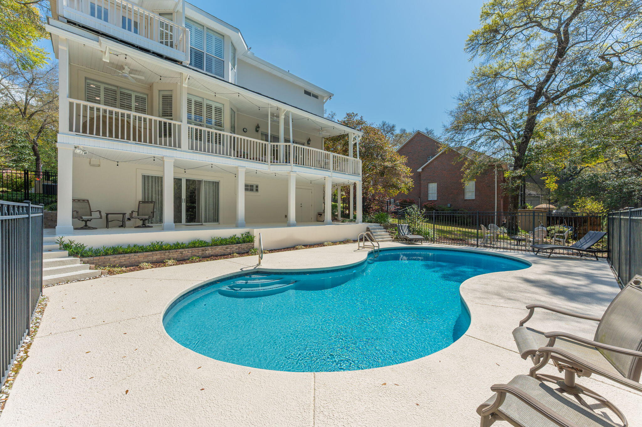 ROCKY BAYOU ESTATES 07 - Residential