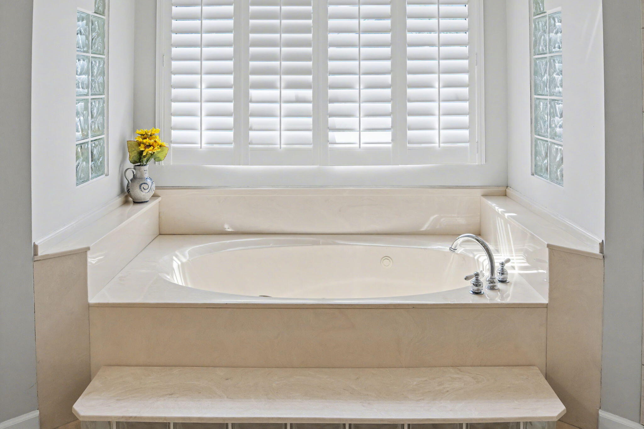 ROCKY BAYOU ESTATES 07 - Residential