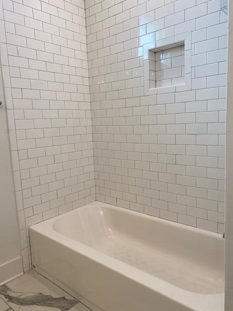 LIGHTHOUSE POINTE - Residential