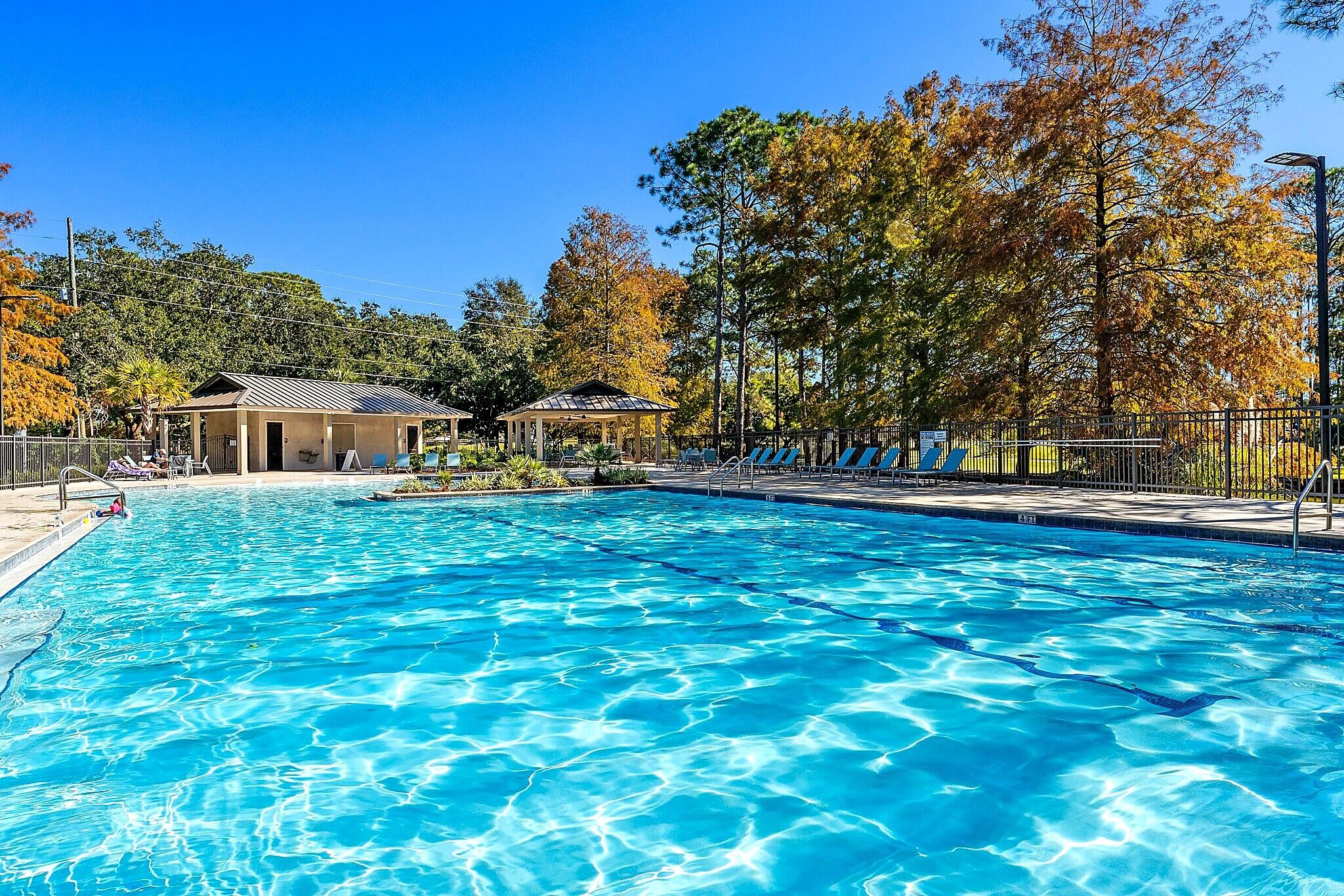 ST ANDREWS DRIVE AT SANDESTIN - Residential