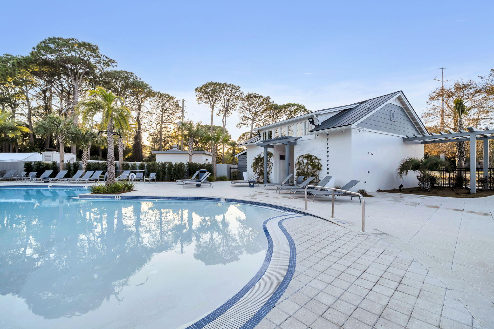 AUGUSTA VILLAGE CONDO - Residential