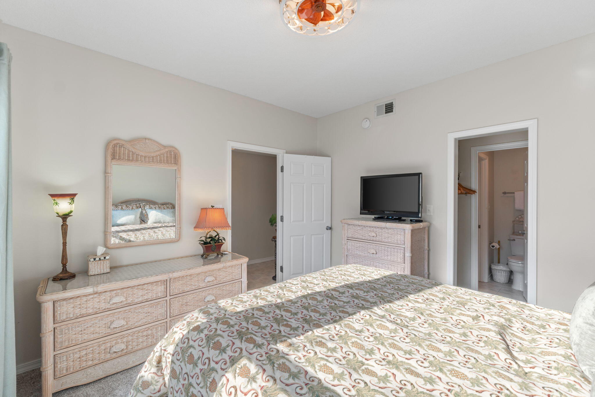 SANDPIPER COVE - Residential