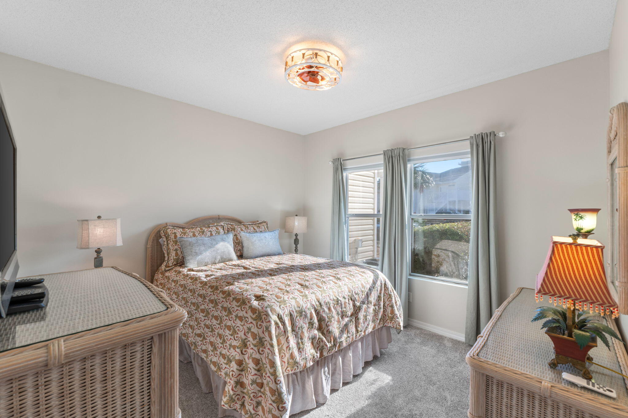 SANDPIPER COVE - Residential